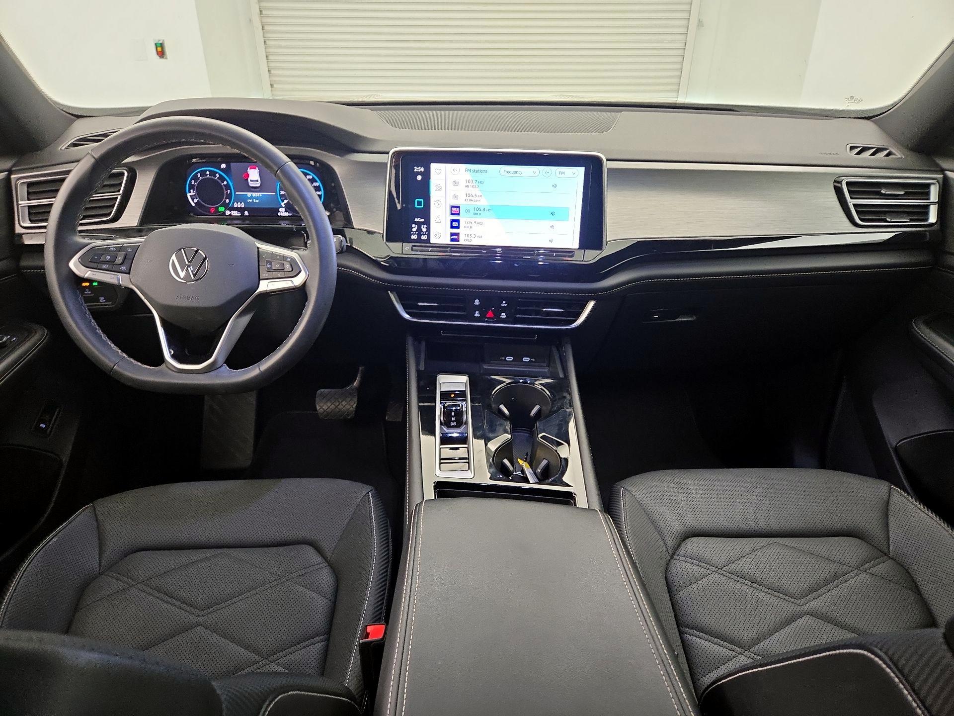 Thumbnail: 2024 Volkswagen Atlas - 9