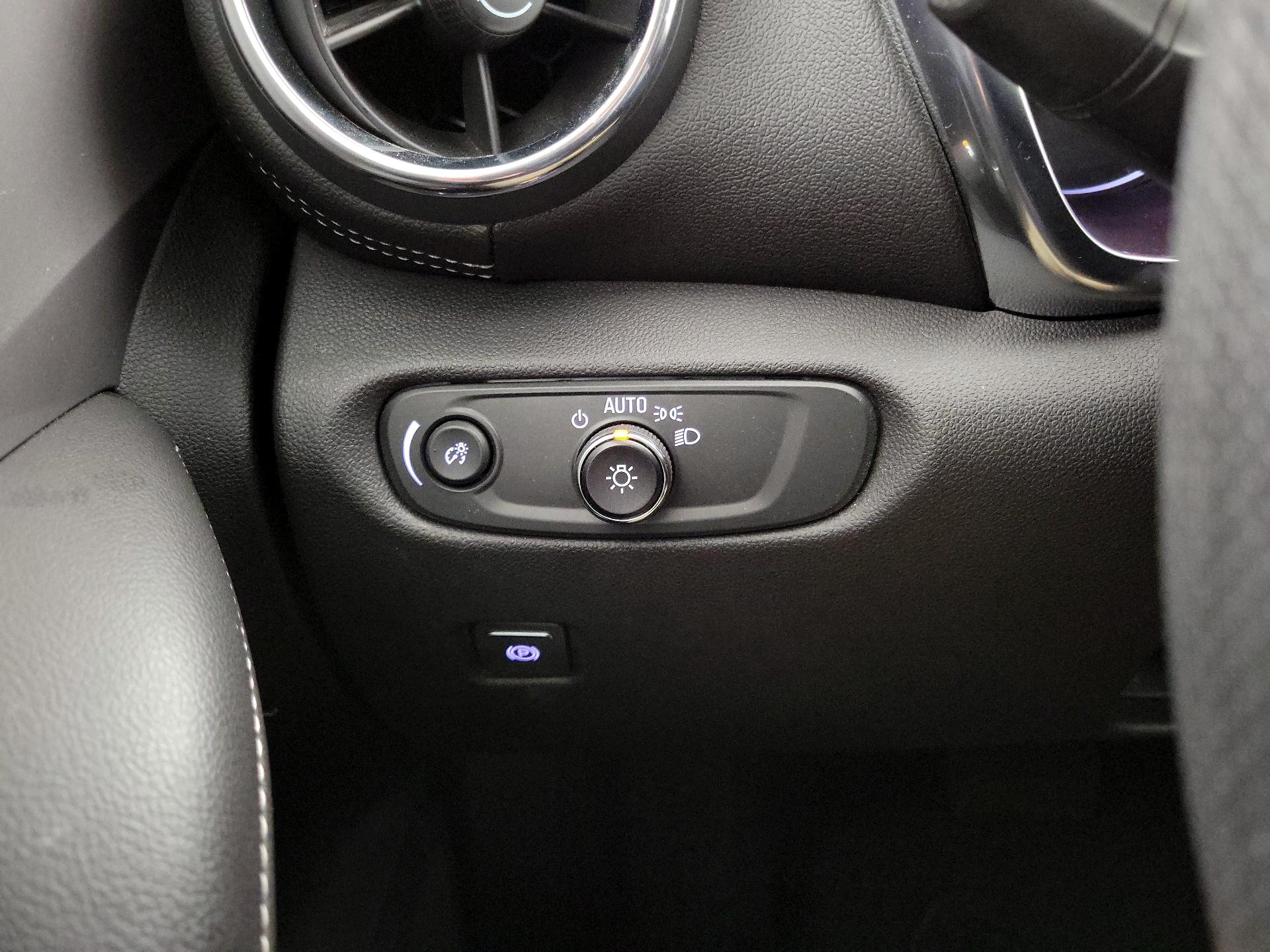 Thumbnail: 2023 Chevrolet Blazer - 13