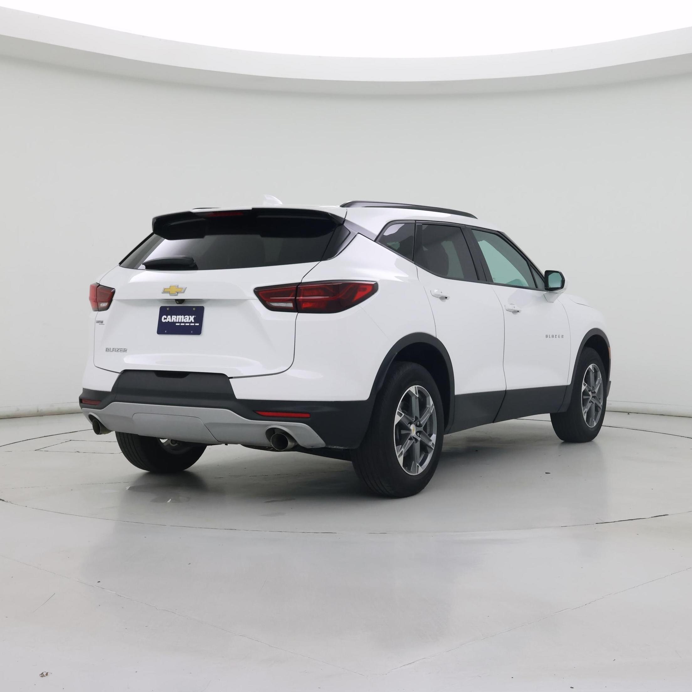 Thumbnail: 2023 Chevrolet Blazer - 8