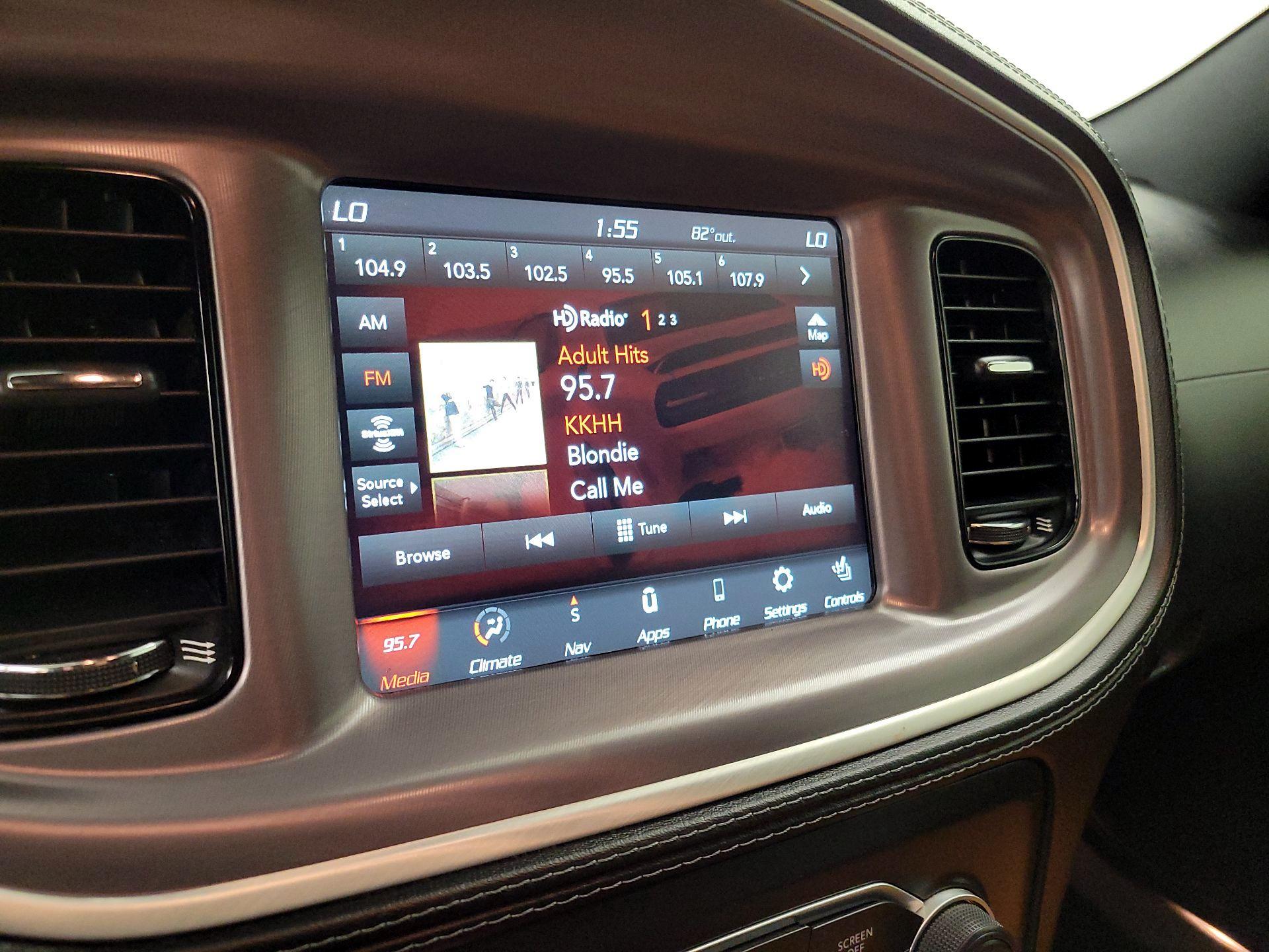 Thumbnail: 2022 Dodge Charger - 16