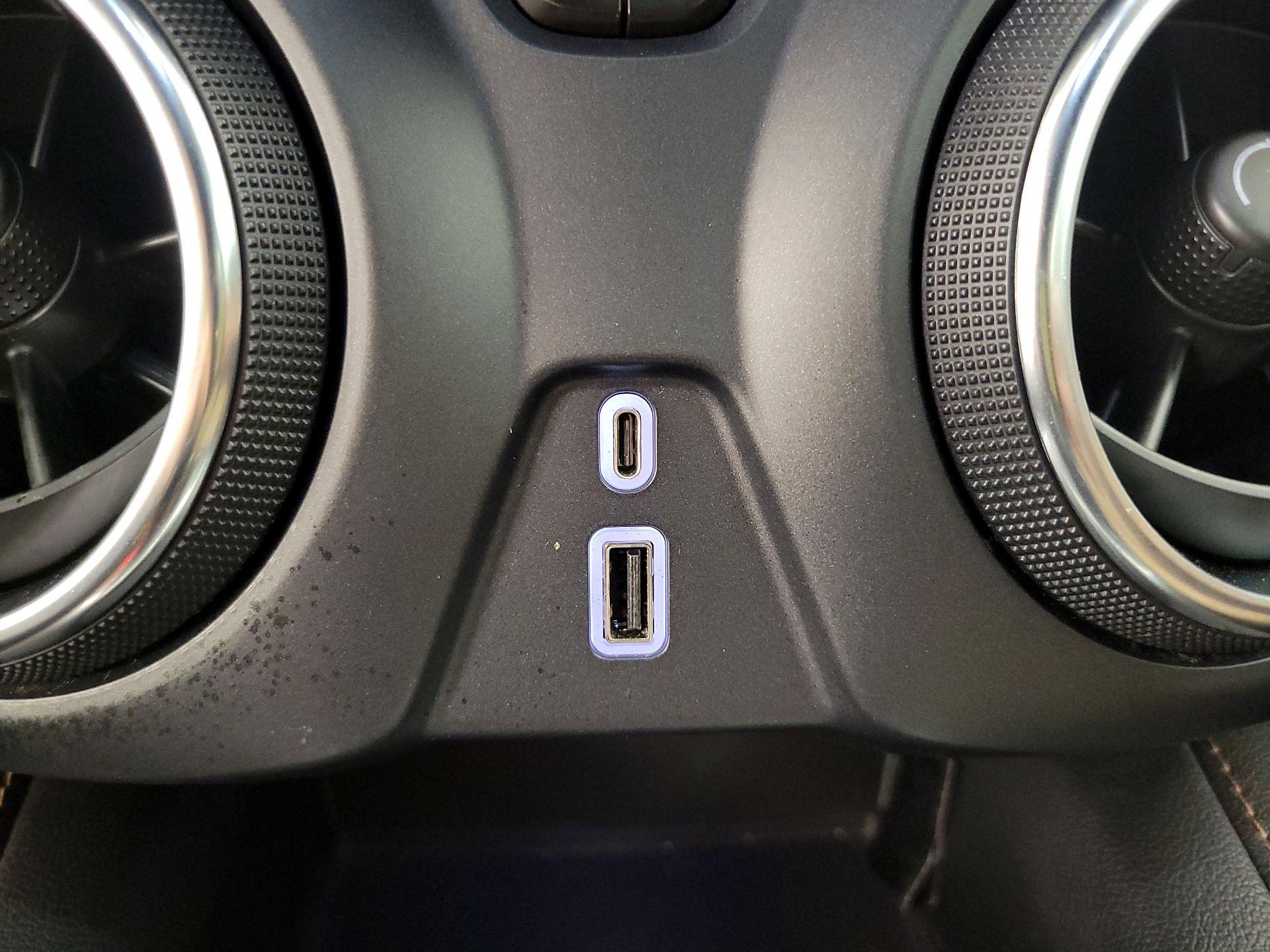 Thumbnail: 2022 Chevrolet Blazer - 18