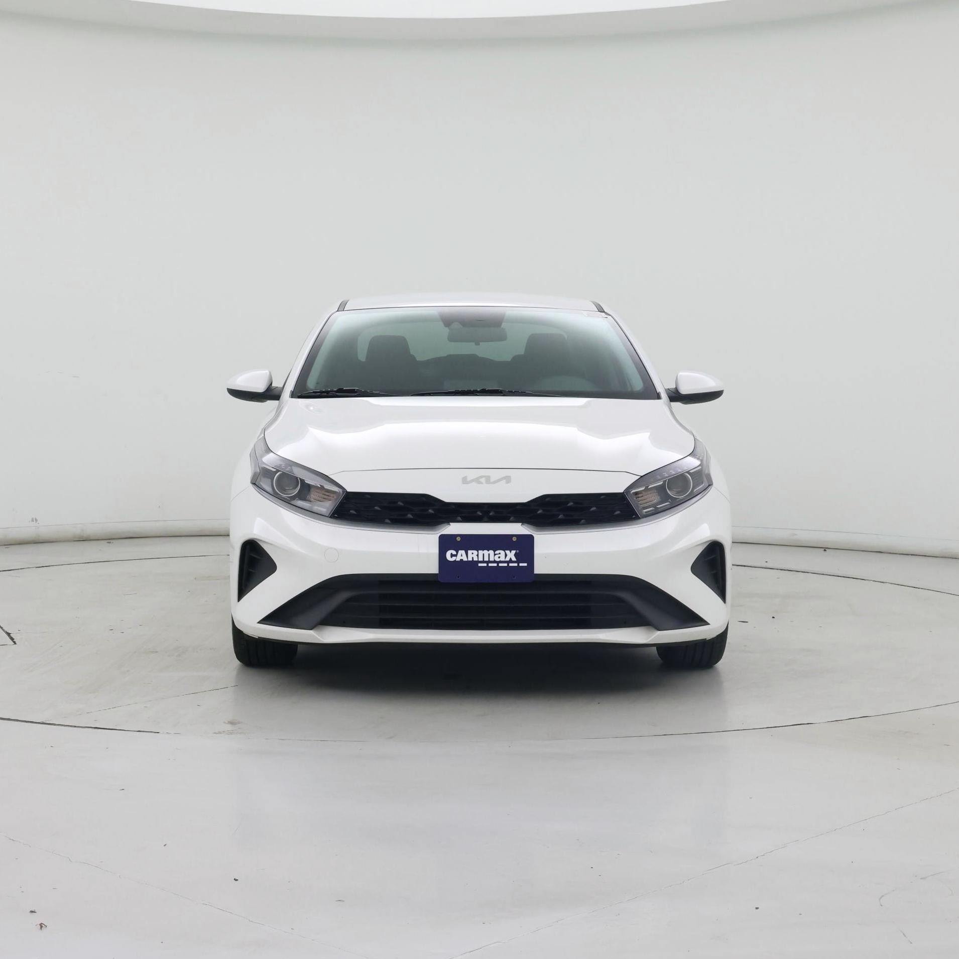 Thumbnail: 2023 Kia Forte - 5