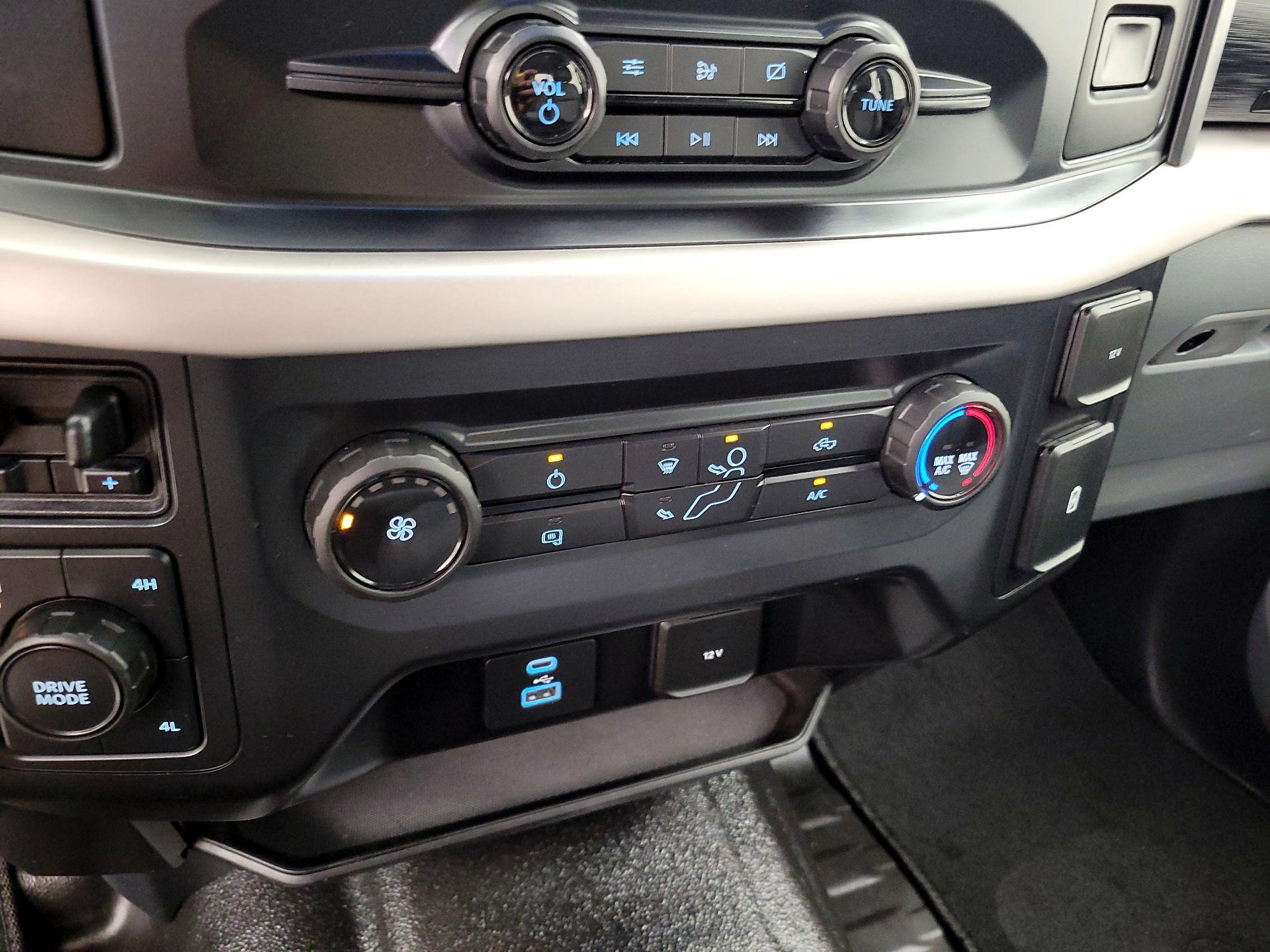 Thumbnail: 2021 Ford F-150 - 16