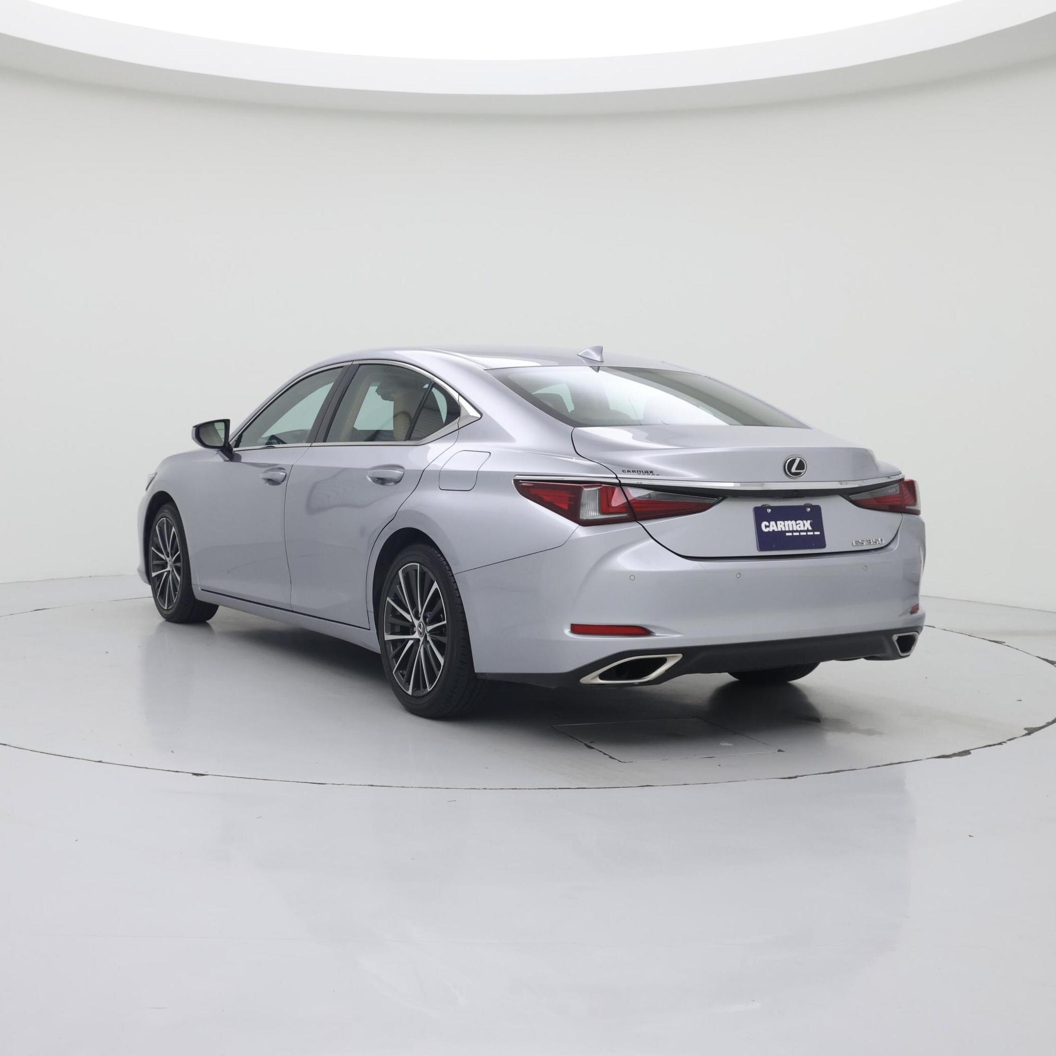 Thumbnail: 2022 Lexus ES - 2