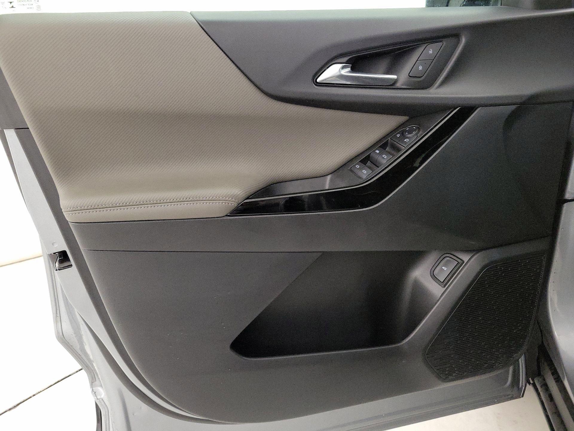 Thumbnail: 2025 Chevrolet Equinox - 12