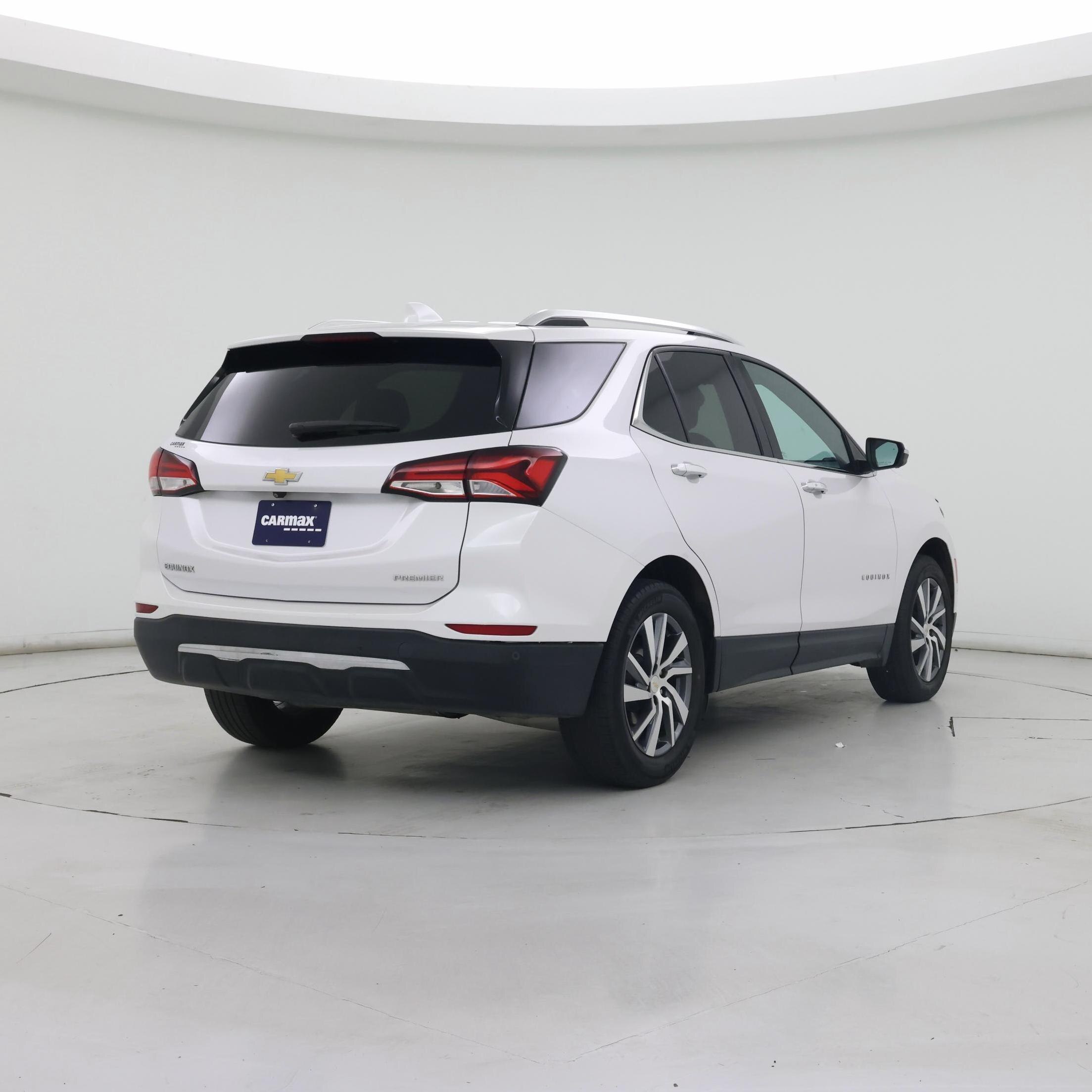 Thumbnail: 2023 Chevrolet Equinox - 8