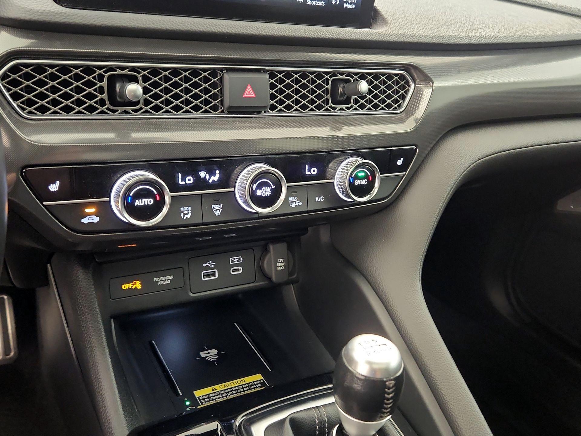 Thumbnail: 2024 Acura Integra - 16