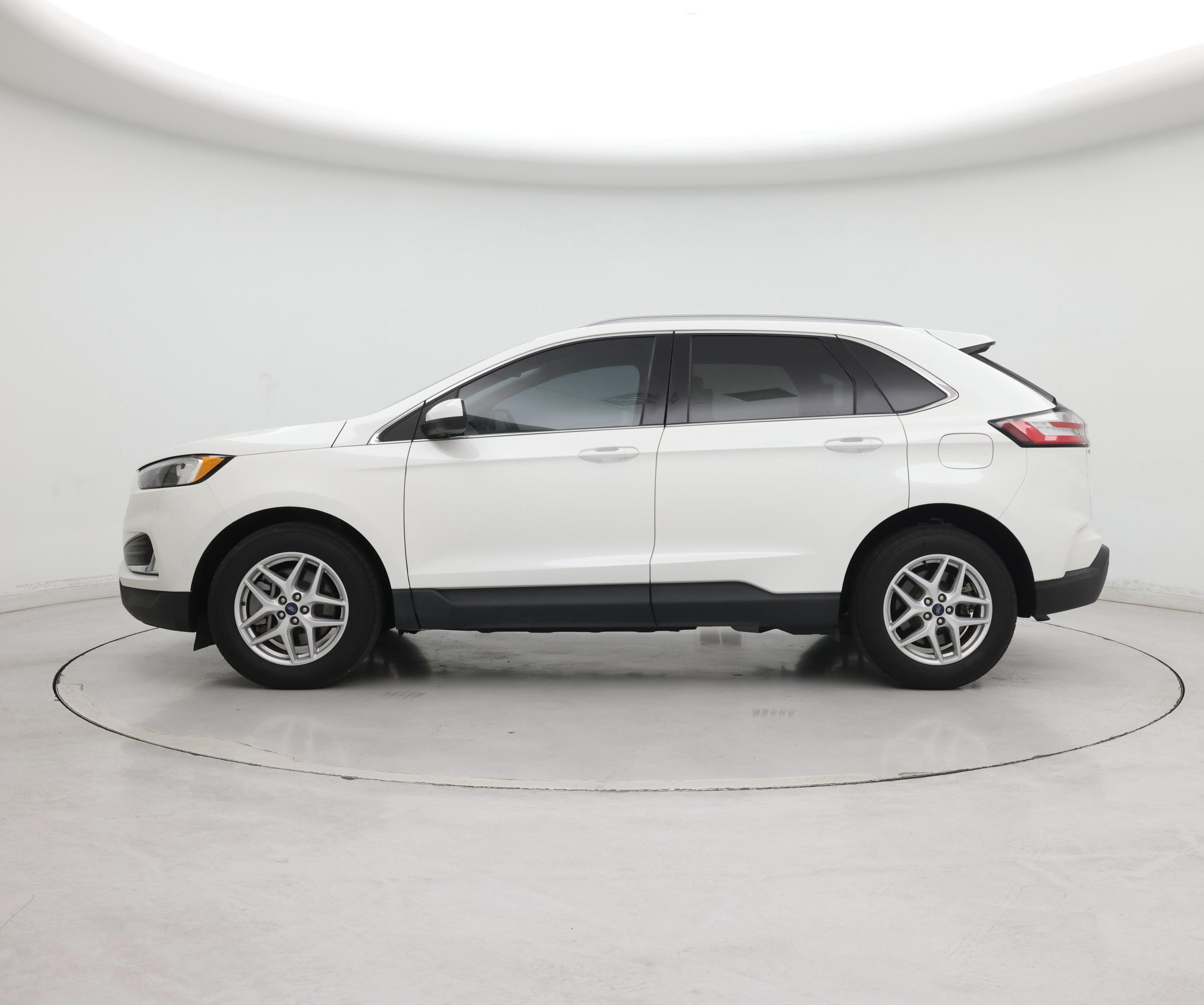 Thumbnail: 2022 Ford Edge - 3