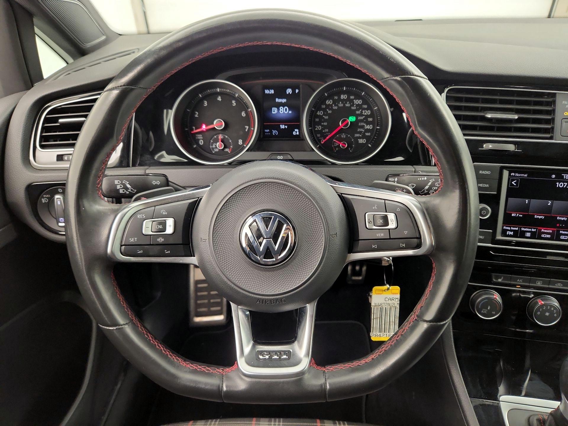 Thumbnail: 2020 Volkswagen Golf - 10