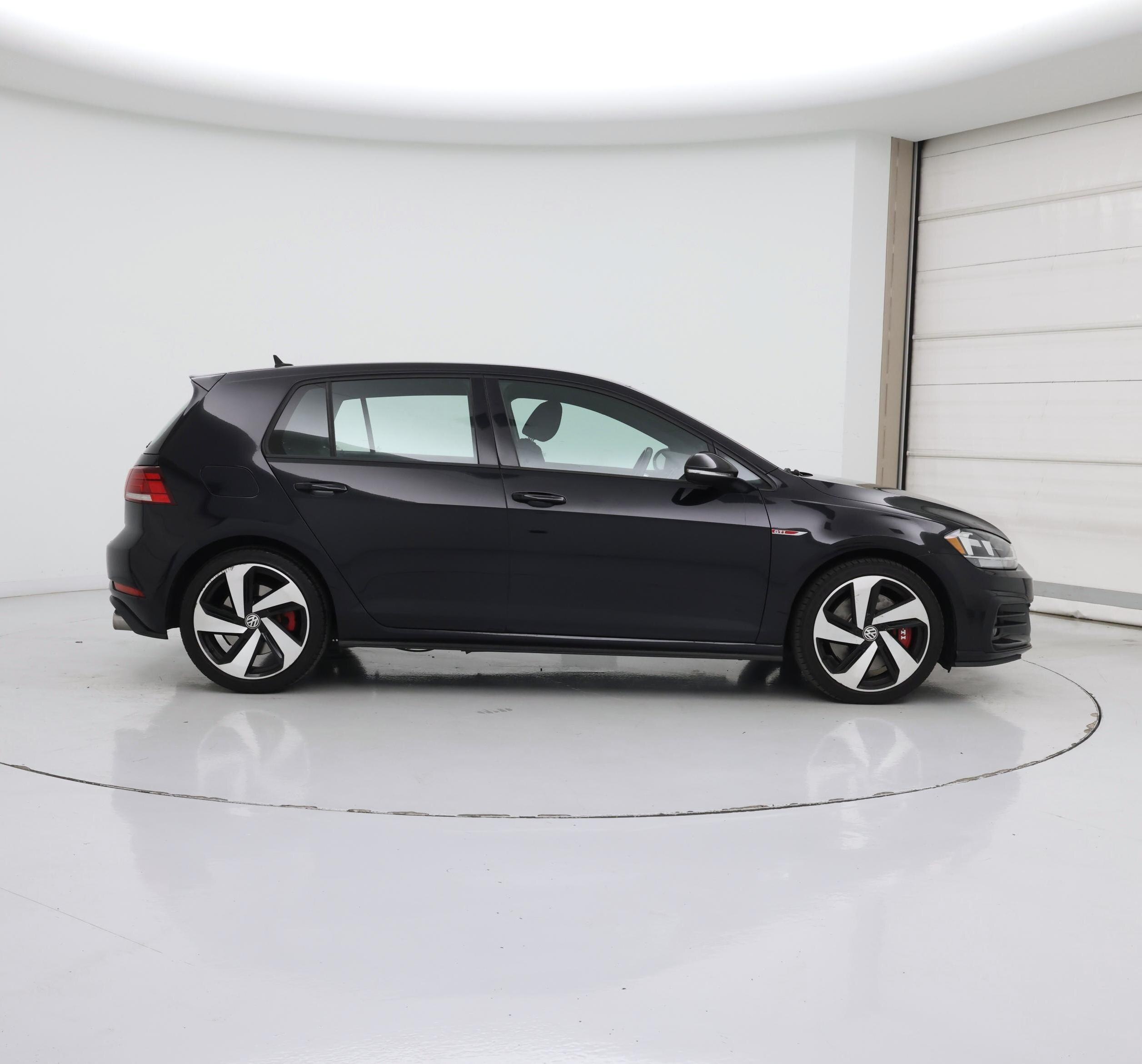 Thumbnail: 2020 Volkswagen Golf - 7