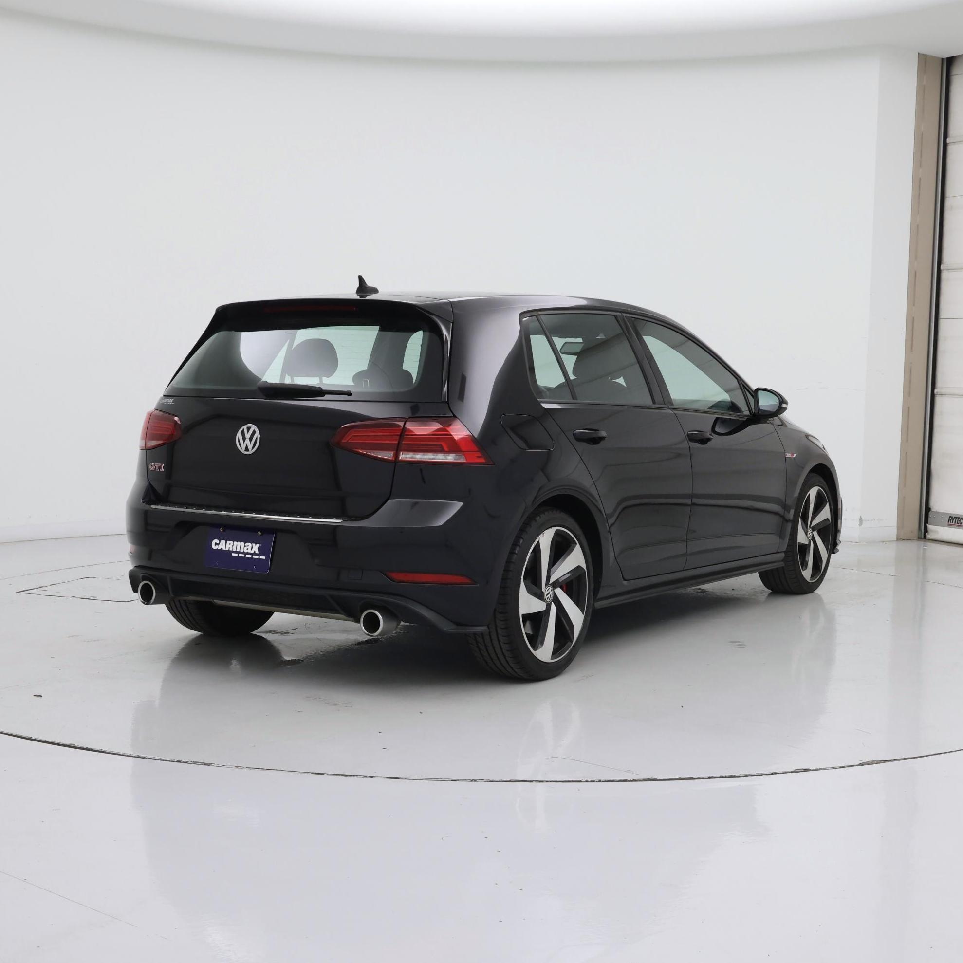 Thumbnail: 2020 Volkswagen Golf - 8