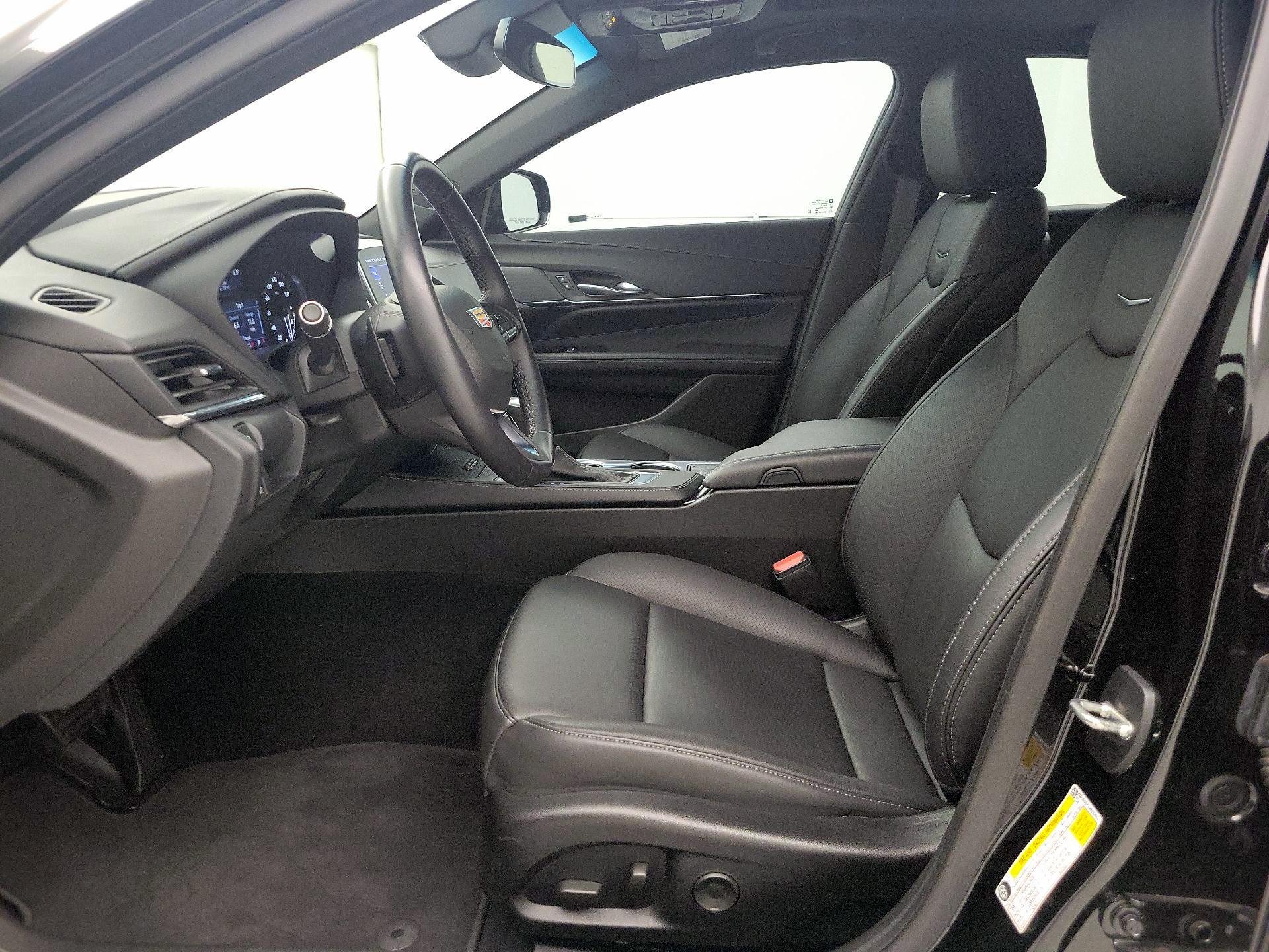 Thumbnail: 2024 Cadillac CT4 - 11