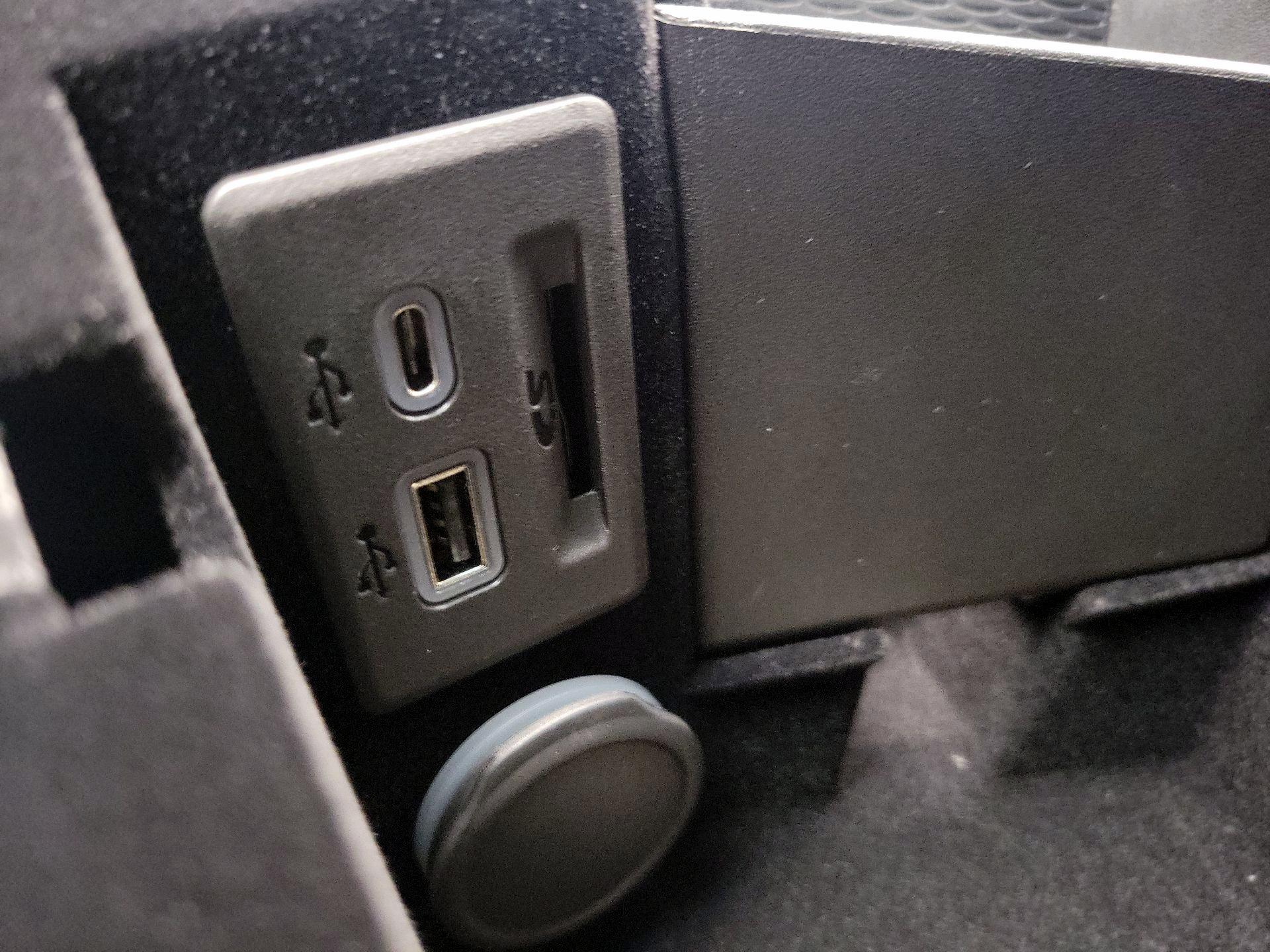 Thumbnail: 2024 Cadillac CT4 - 18