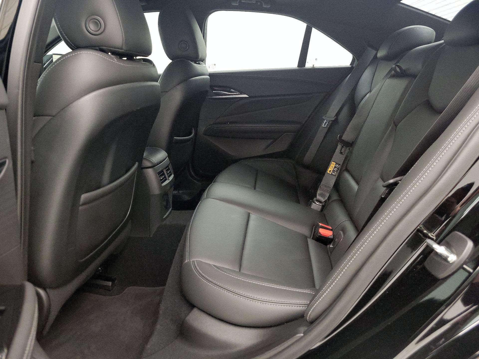 Thumbnail: 2024 Cadillac CT4 - 20