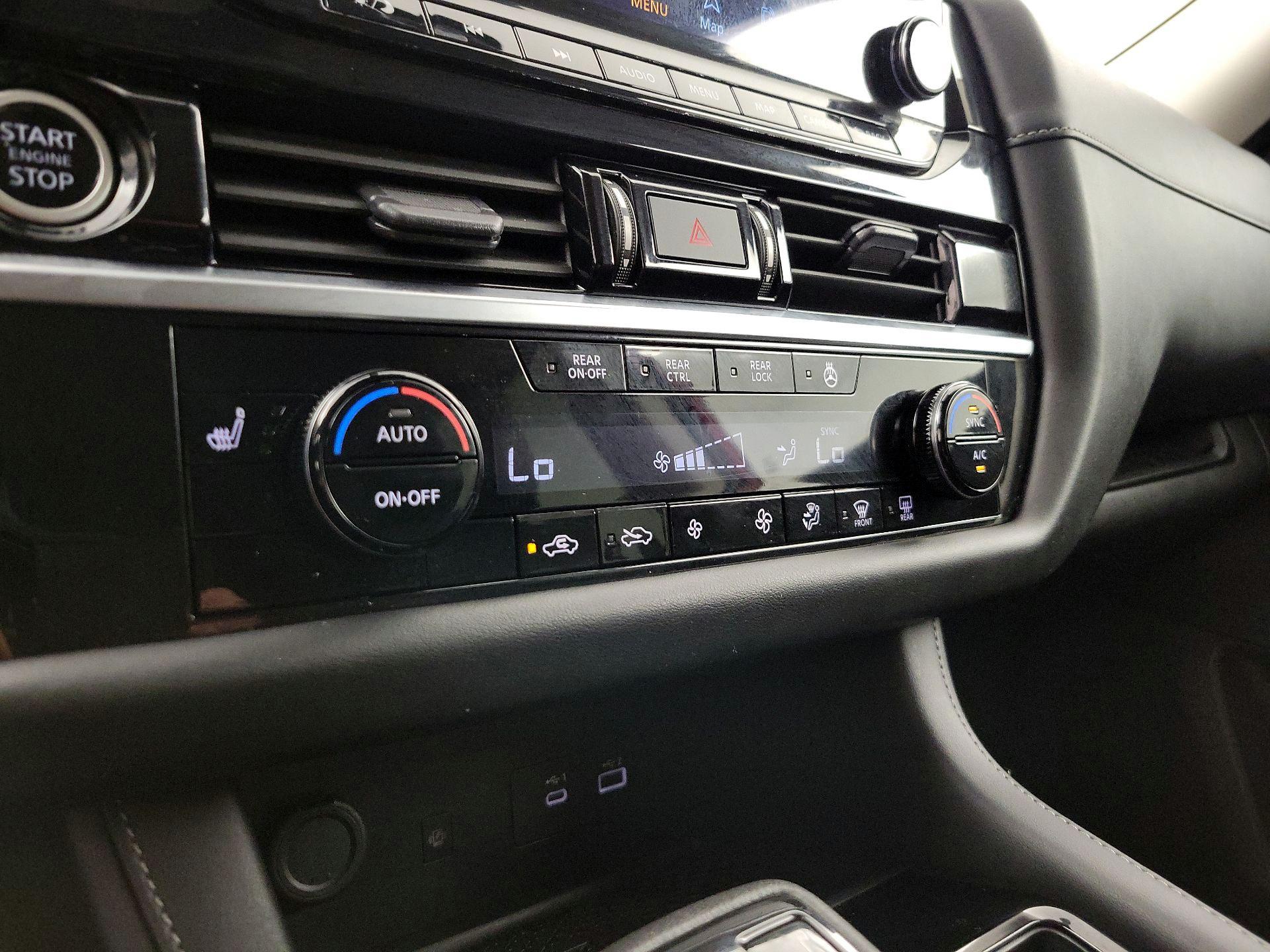 Thumbnail: 2023 Nissan Pathfinder - 17