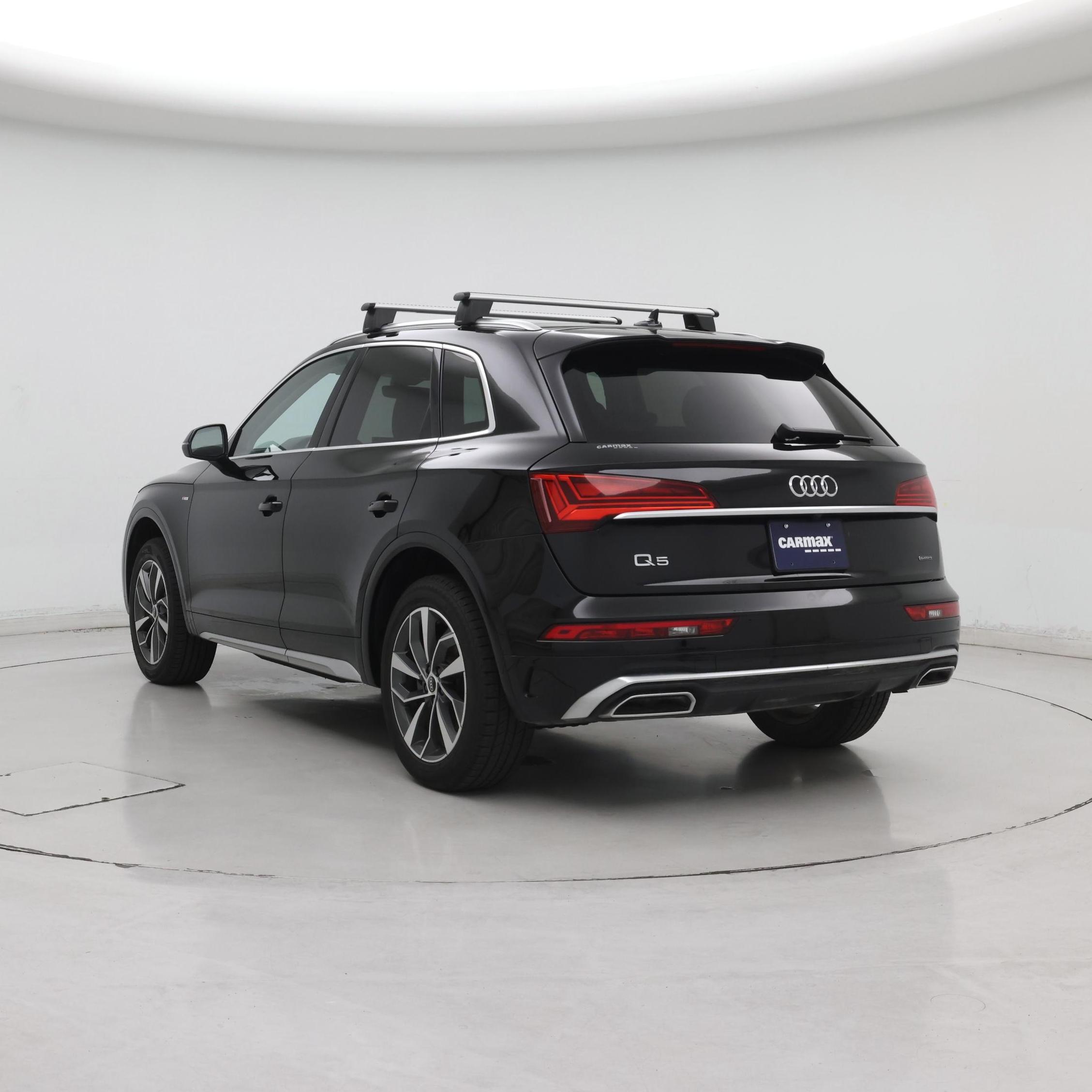 Thumbnail: 2023 Audi Q5 - 2