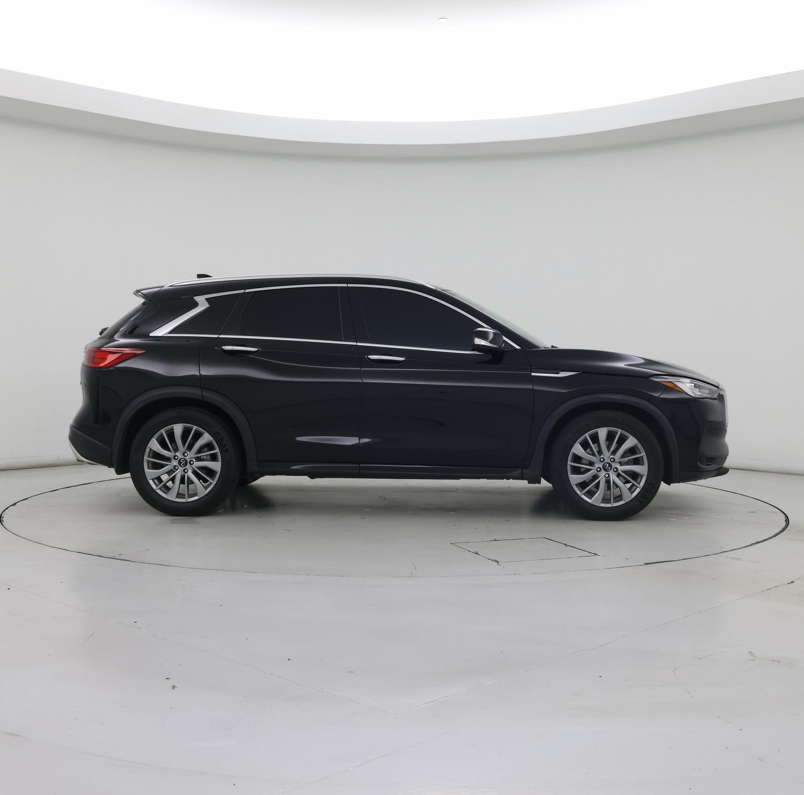 Thumbnail: 2023 INFINITI QX50 - 7
