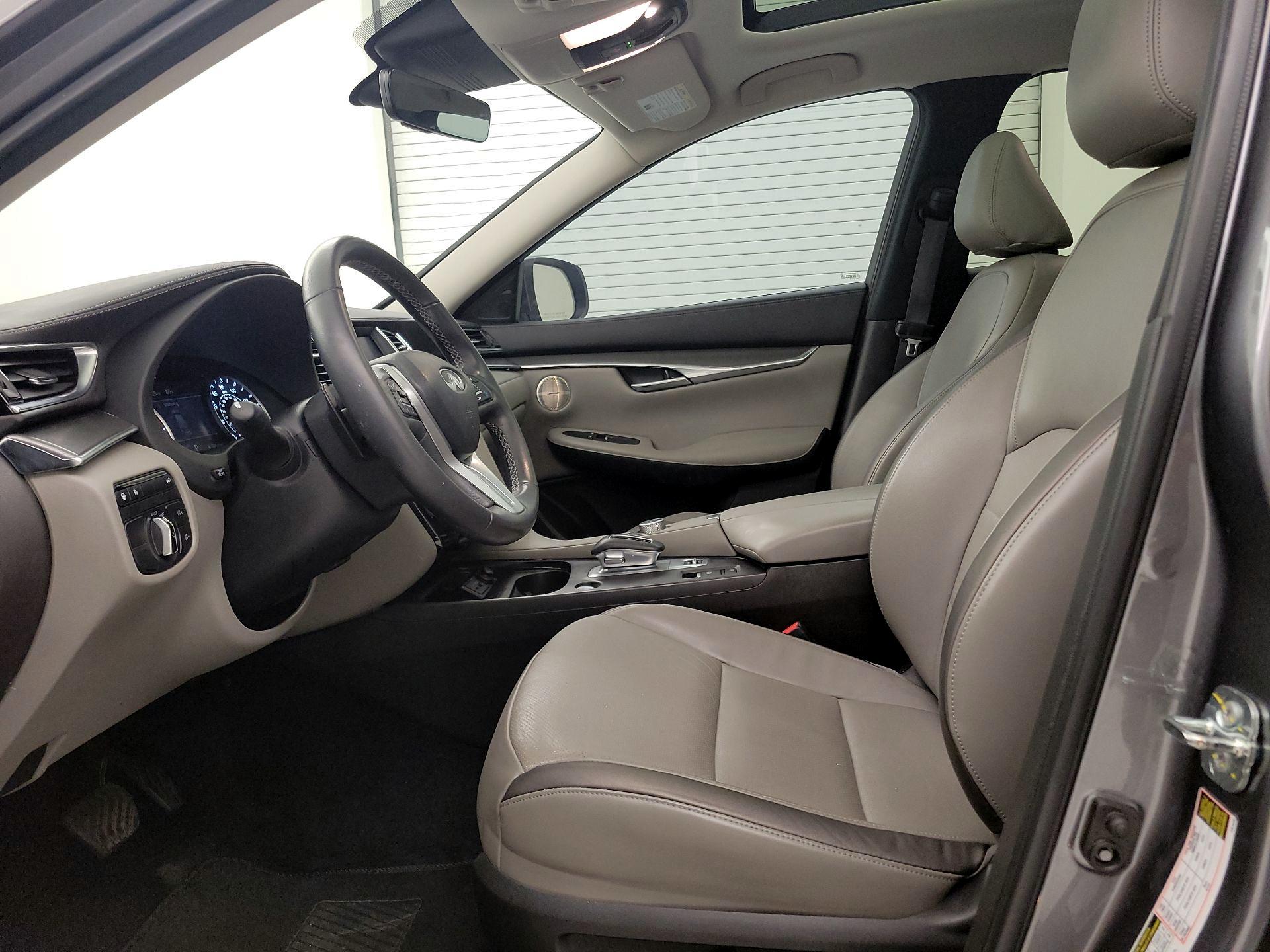 Thumbnail: 2023 INFINITI QX50 - 11