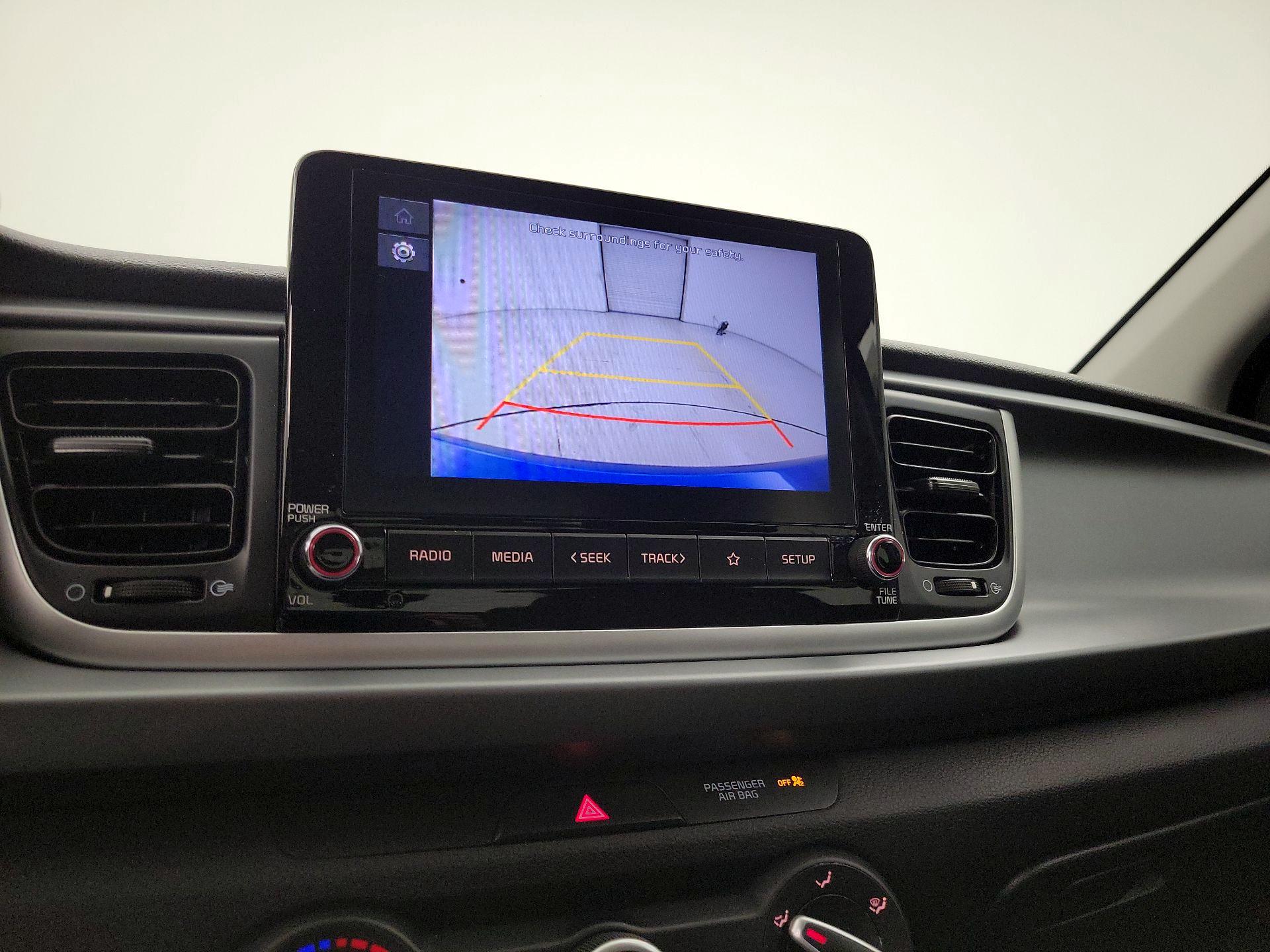 Thumbnail: 2023 Kia Rio - 14