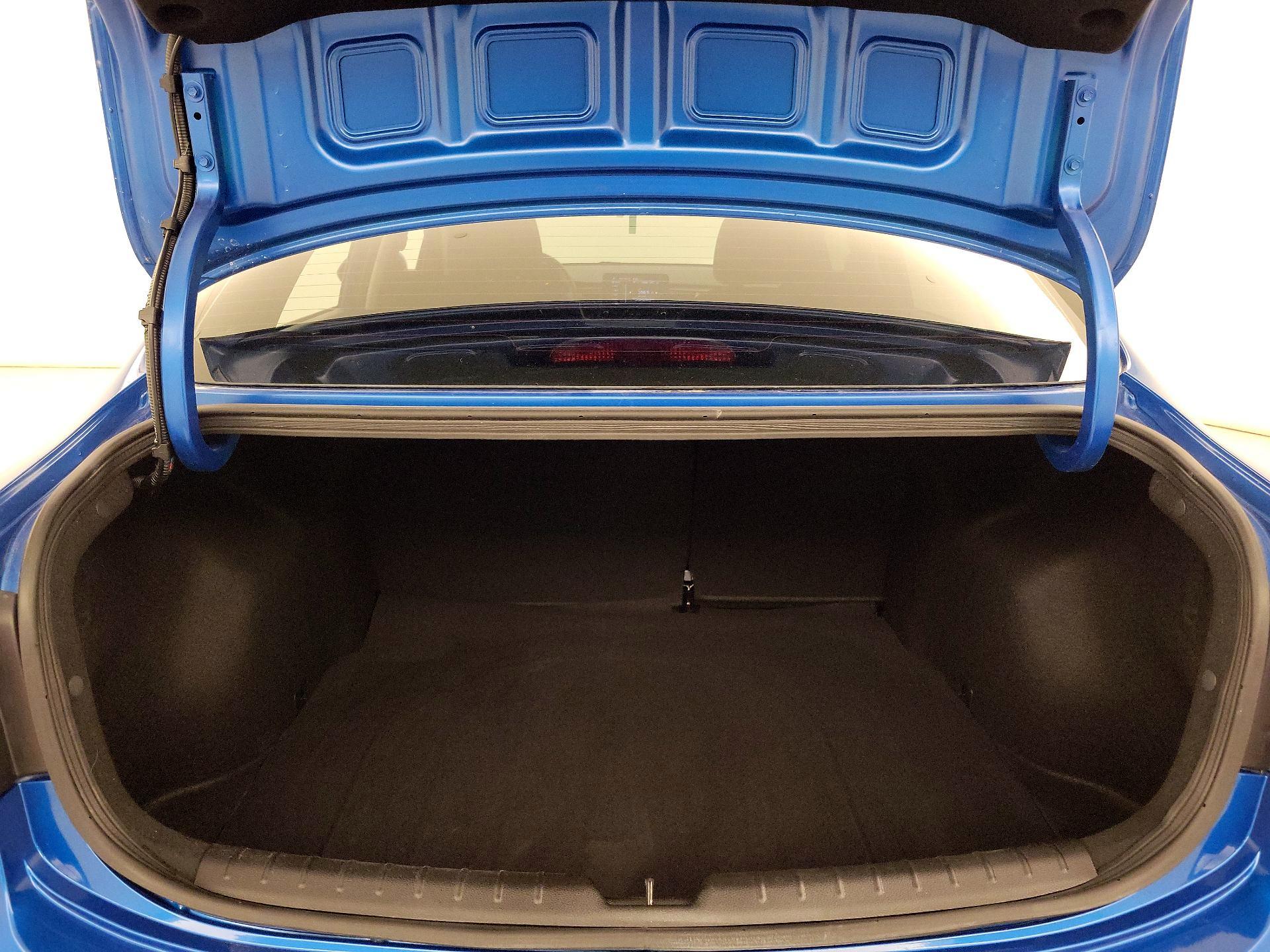 Thumbnail: 2023 Kia Rio - 19