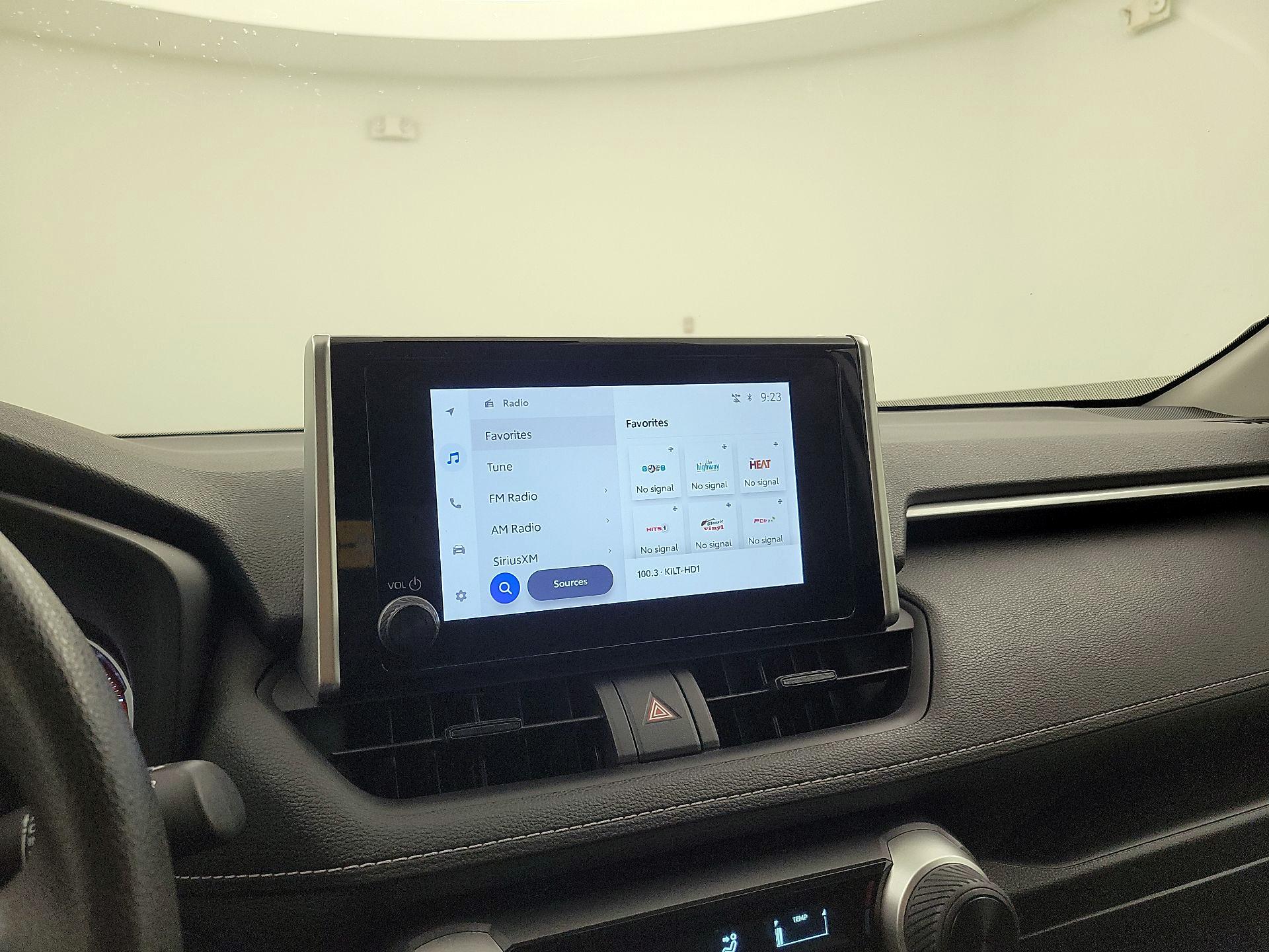 Thumbnail: 2024 Toyota RAV4 - 15