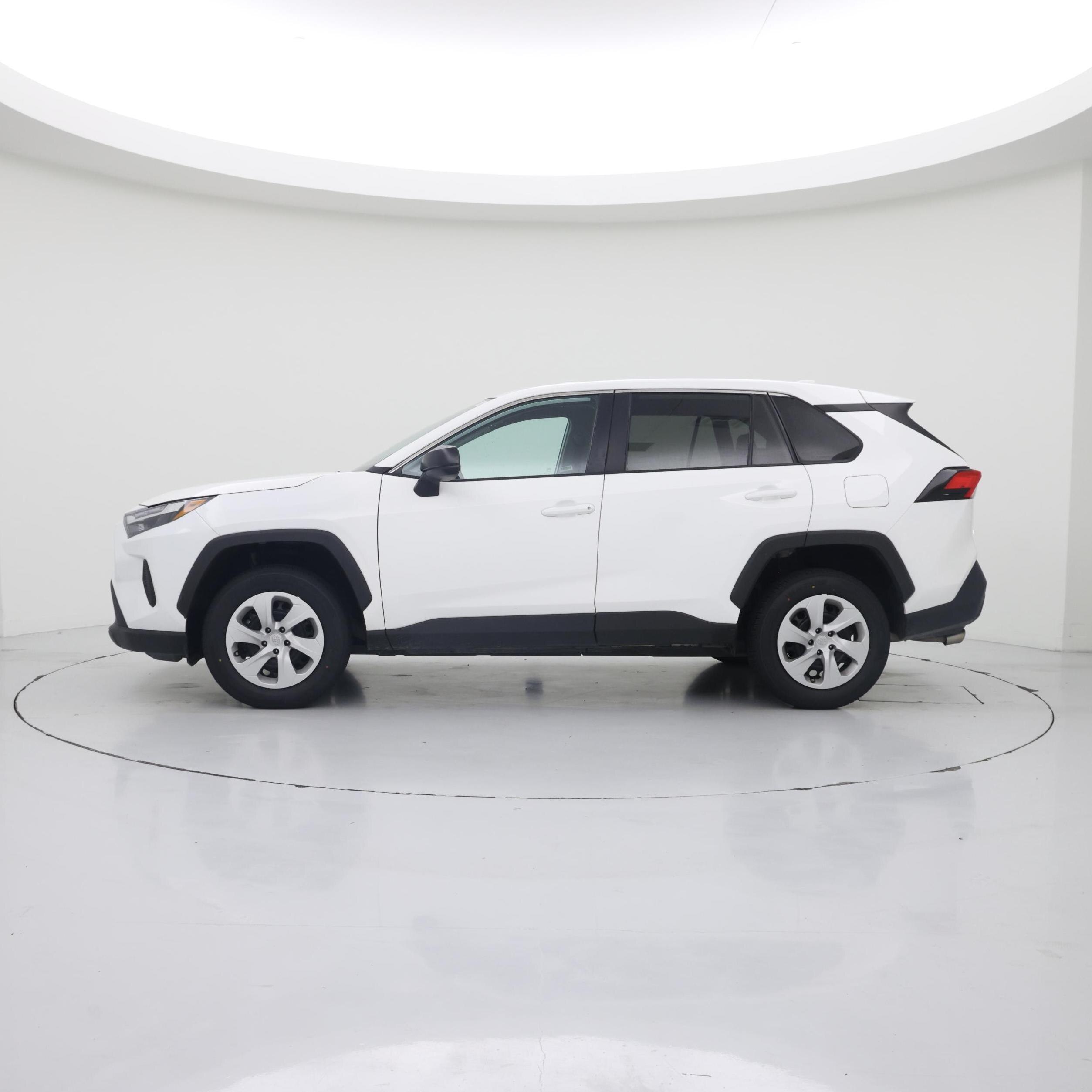 Thumbnail: 2024 Toyota RAV4 - 3