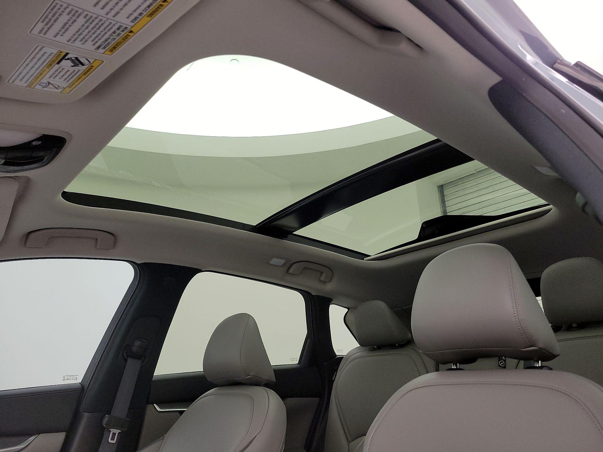 Thumbnail: 2023 INFINITI QX50 - 19