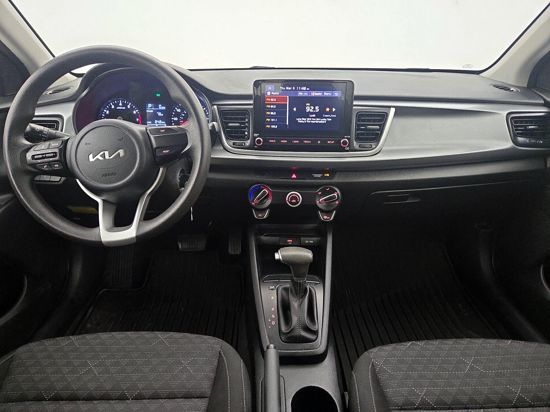 Thumbnail: 2023 Kia Rio - 9