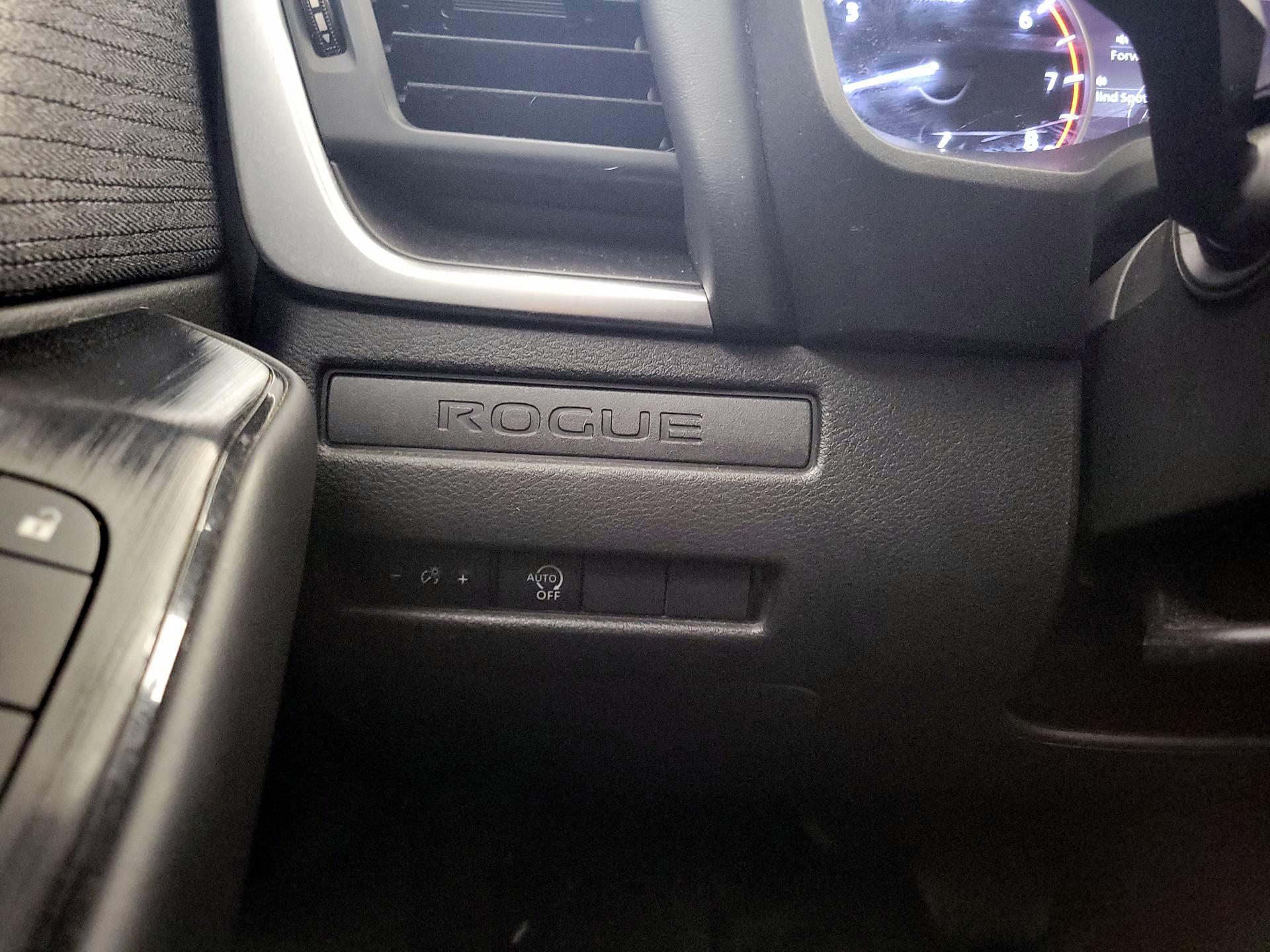 Thumbnail: 2023 Nissan Rogue - 13