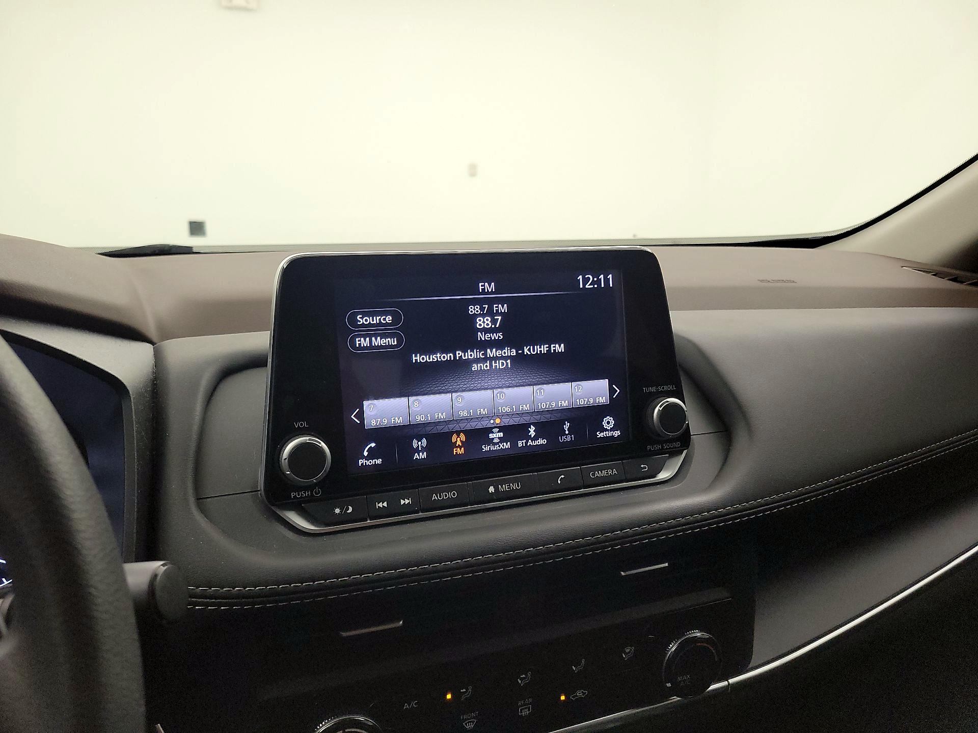 Thumbnail: 2023 Nissan Rogue - 15