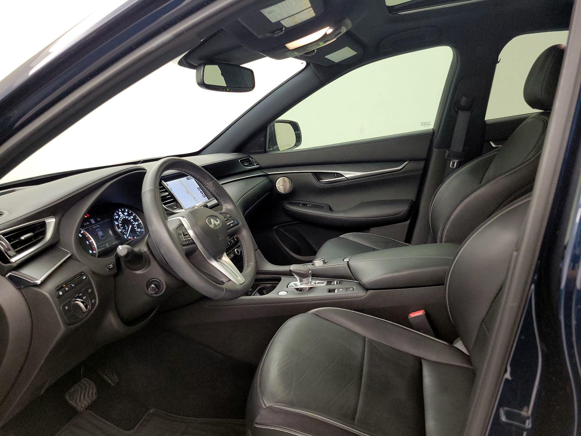 Thumbnail: 2023 INFINITI QX55 - 11