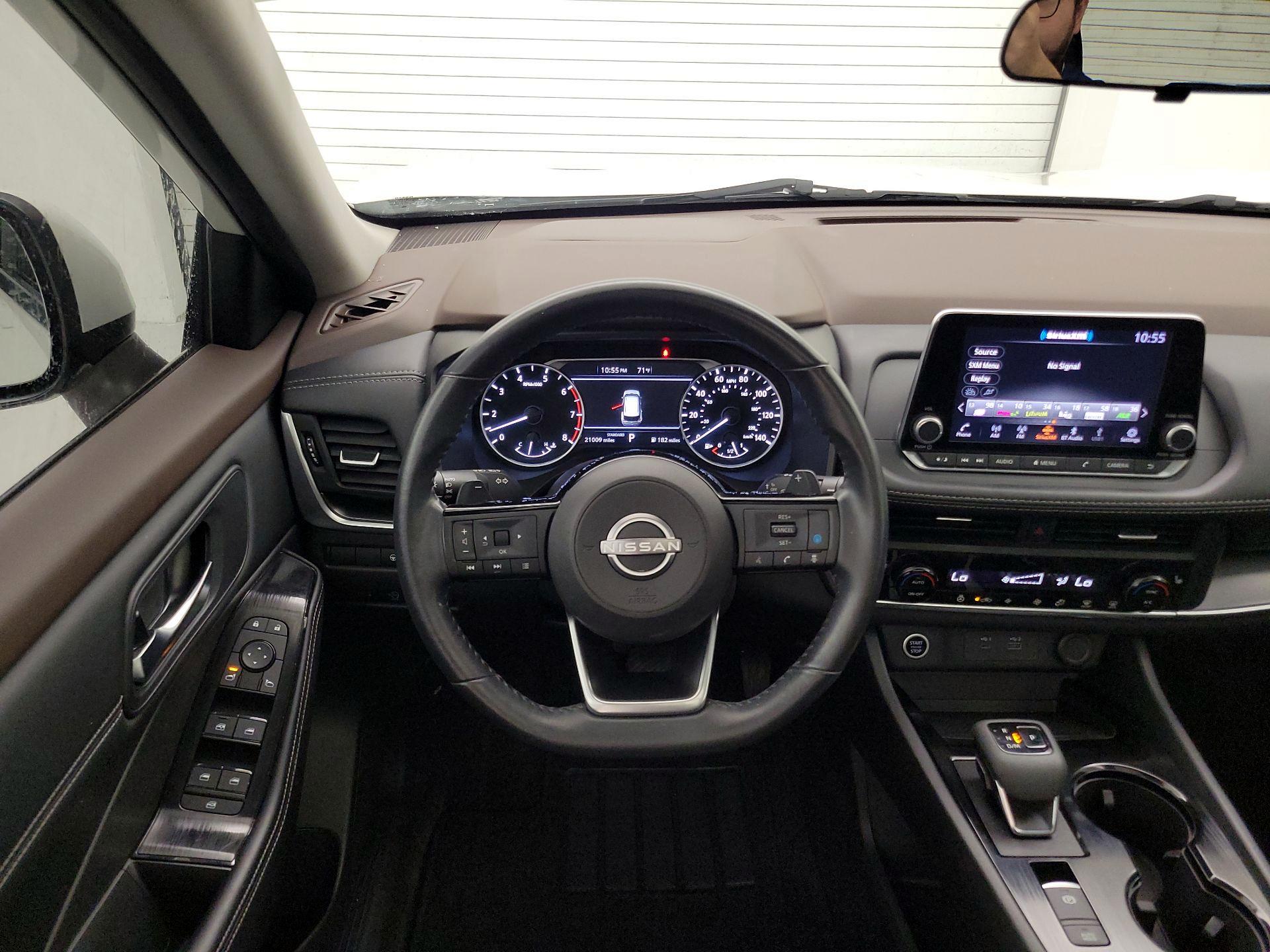 Thumbnail: 2023 Nissan Rogue - 10