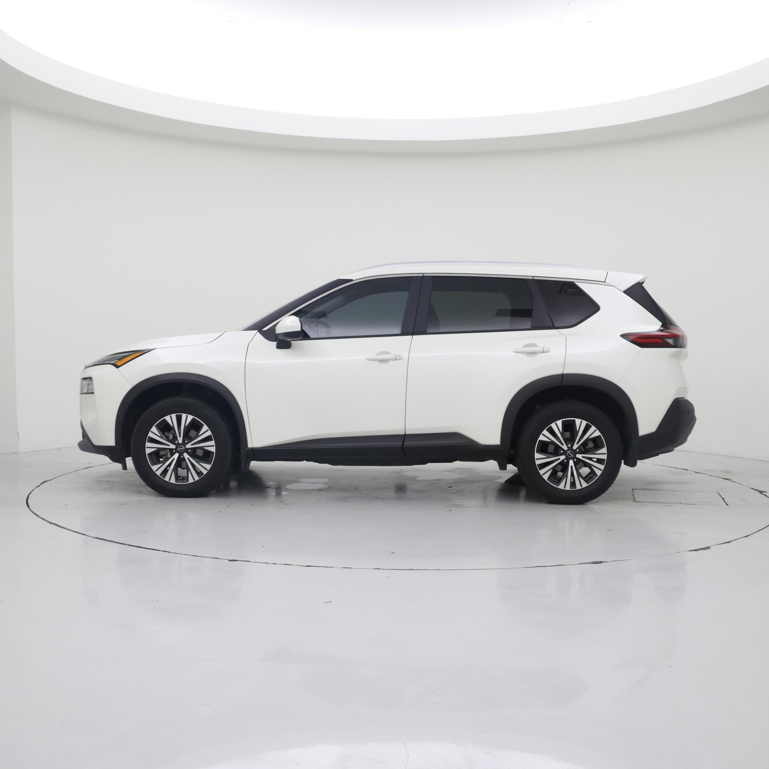 Thumbnail: 2023 Nissan Rogue - 3