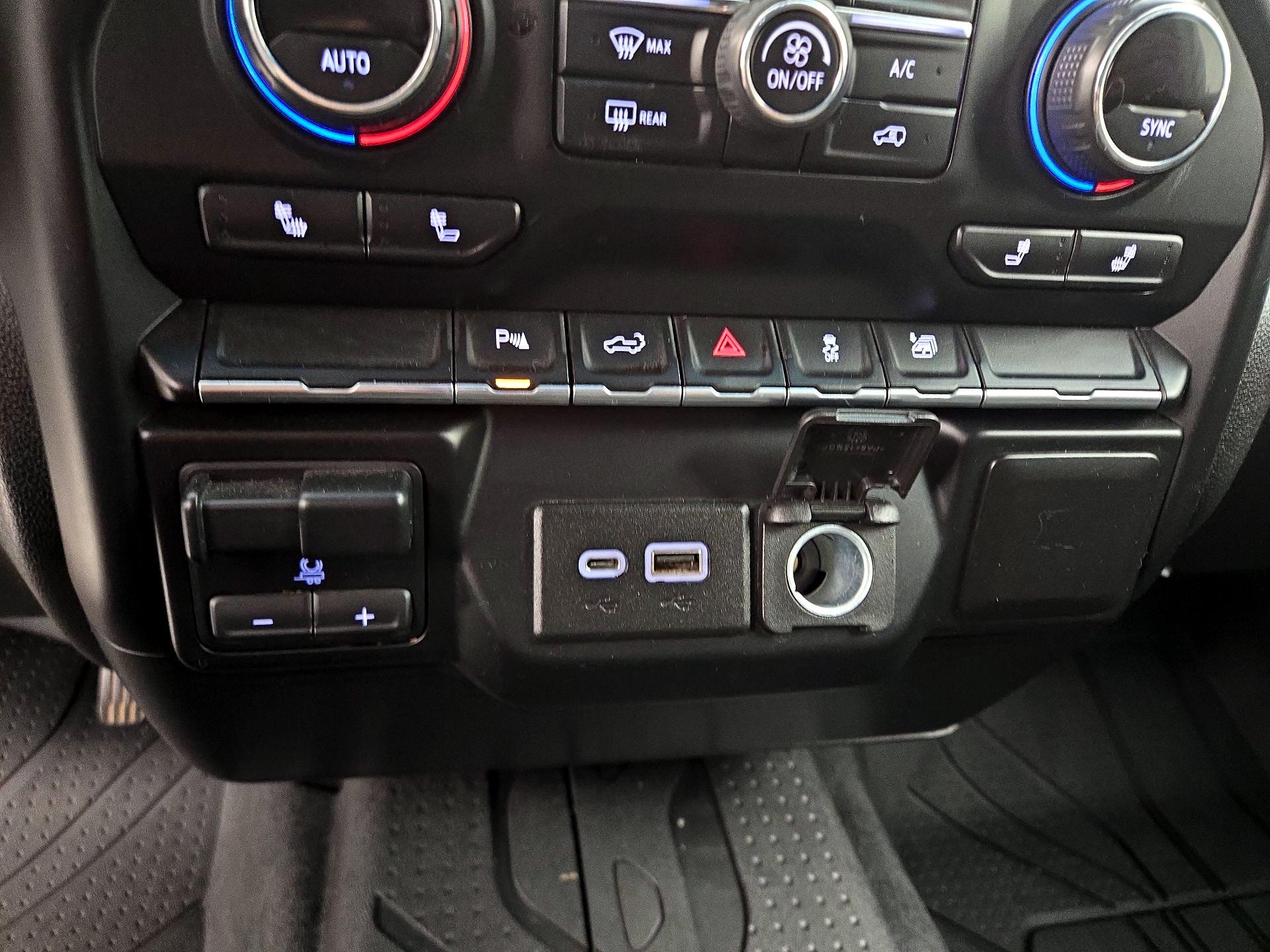 Thumbnail: 2020 Chevrolet Silverado 2500 - 18