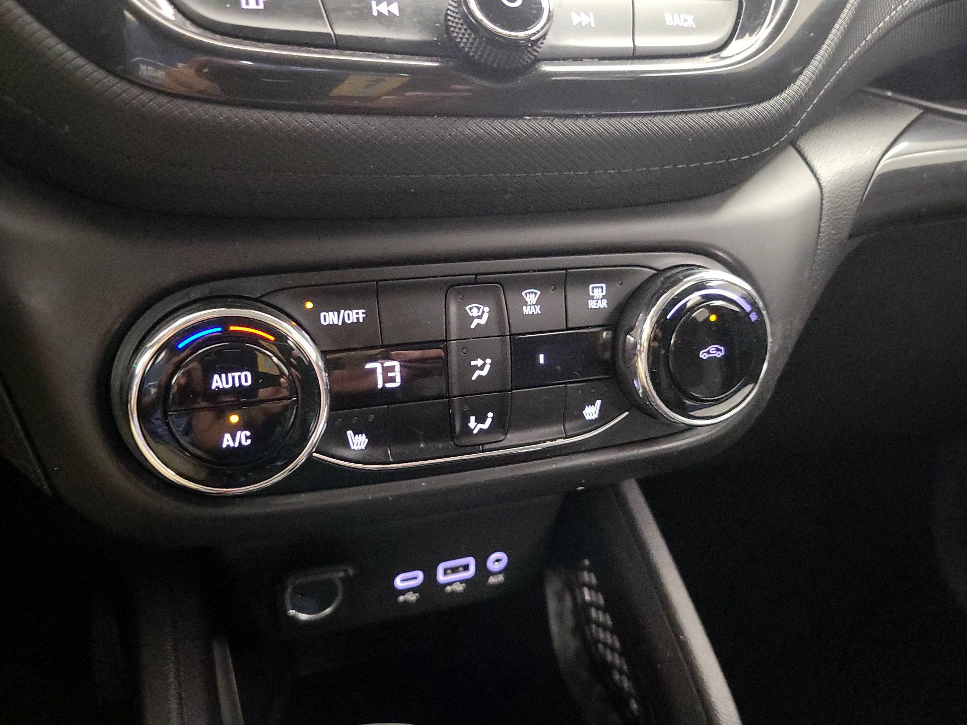 Thumbnail: 2023 Chevrolet TrailBlazer - 16