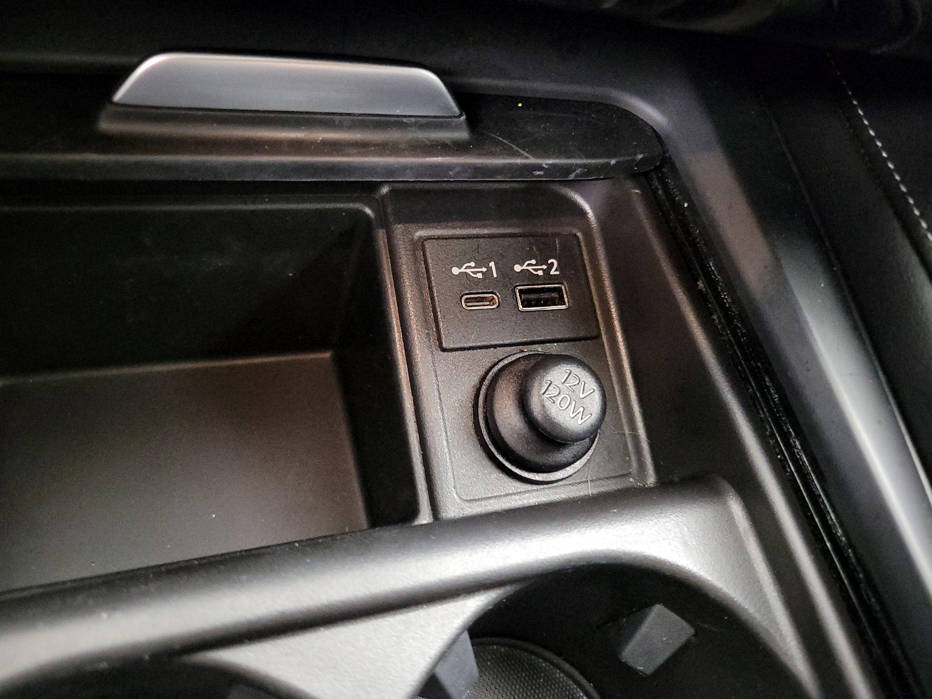 Thumbnail: 2023 INFINITI QX55 - 19