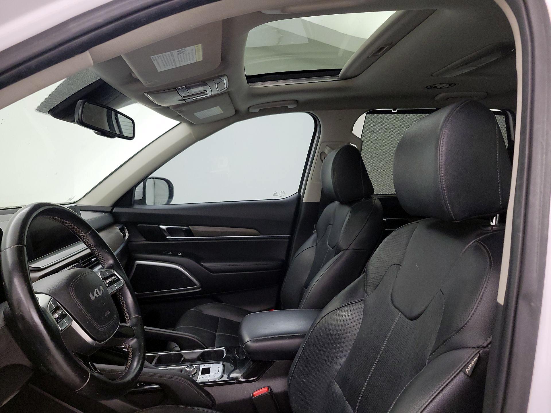 Thumbnail: 2022 Kia Telluride - 19