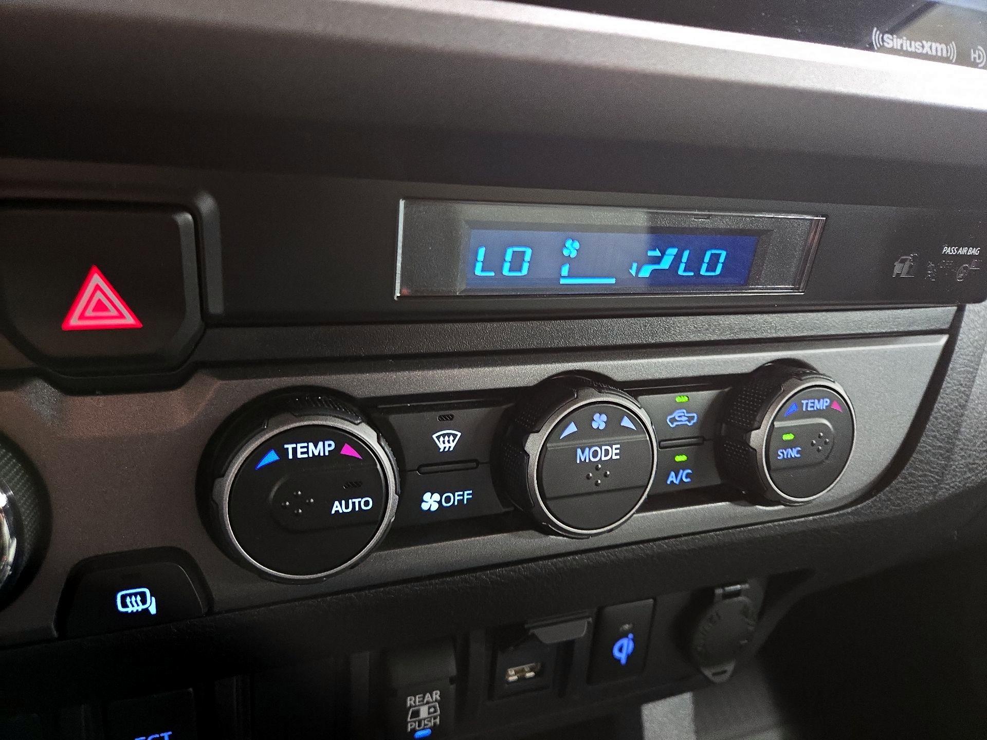 Thumbnail: 2022 Toyota Tacoma - 16