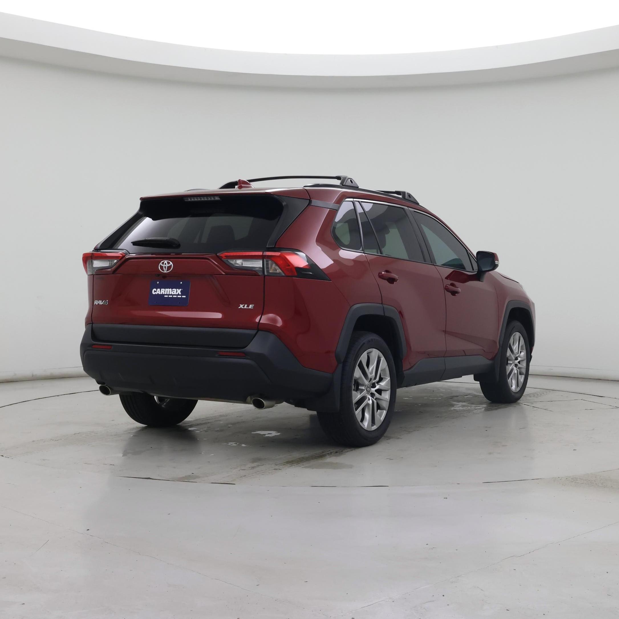 Thumbnail: 2023 Toyota RAV4 - 8