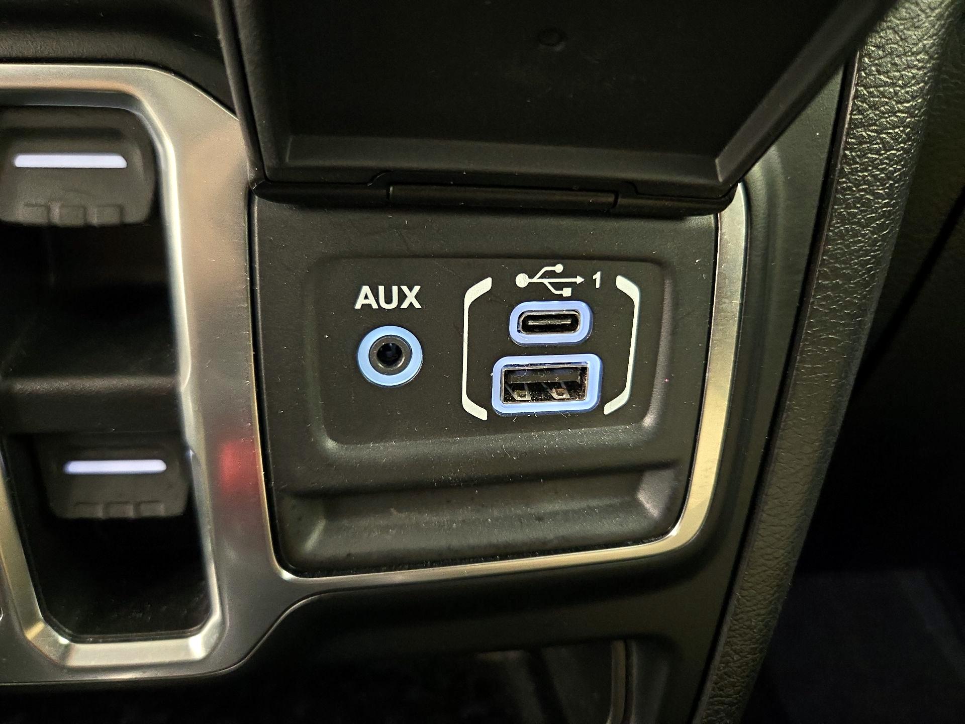 Thumbnail: 2022 Jeep Gladiator - 19