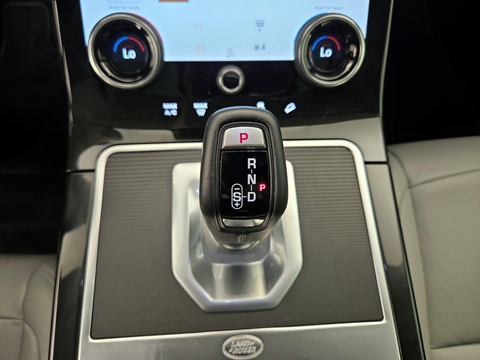 Thumbnail: 2021 Land Rover Range Rover Evoque - 18