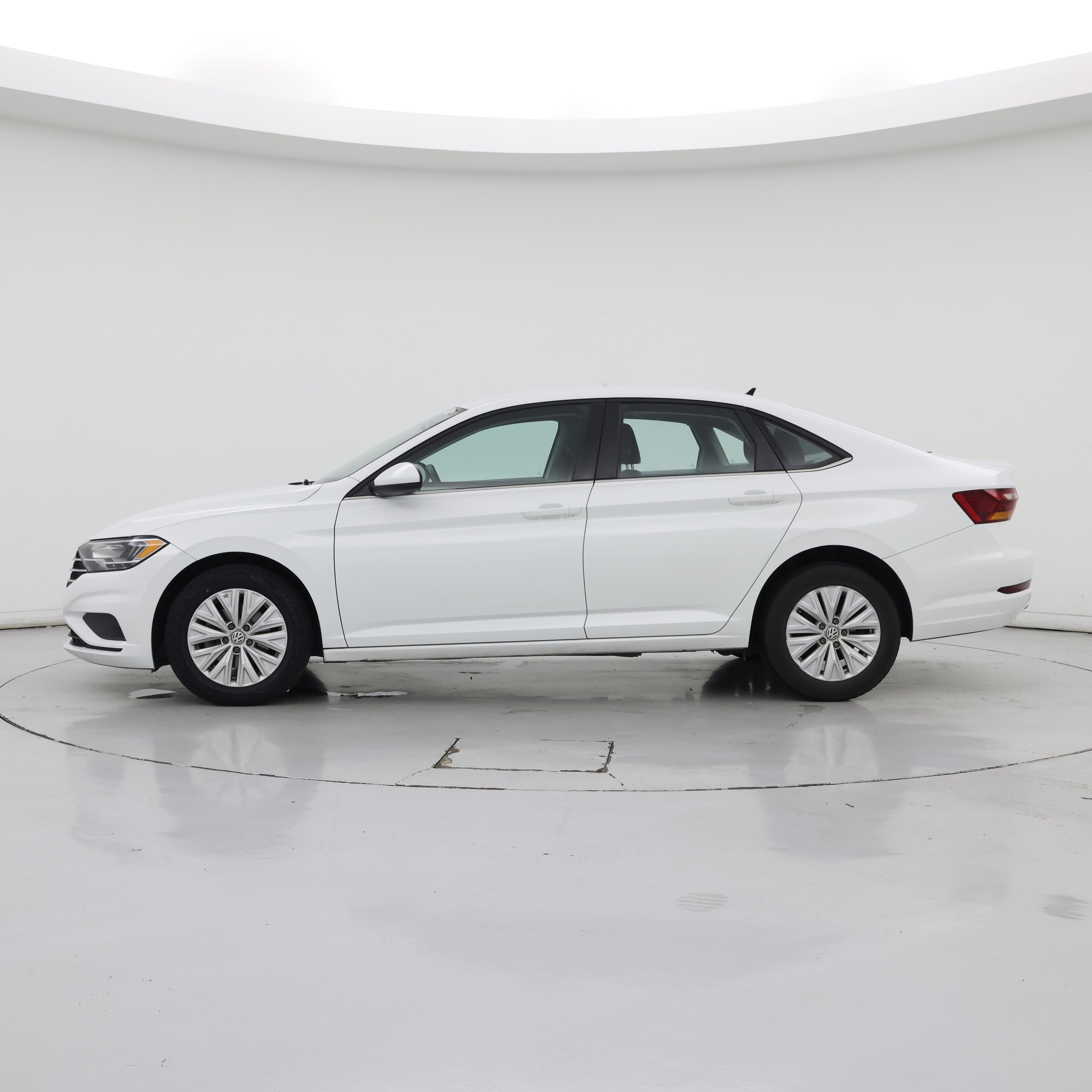 Thumbnail: 2019 Volkswagen Jetta - 3