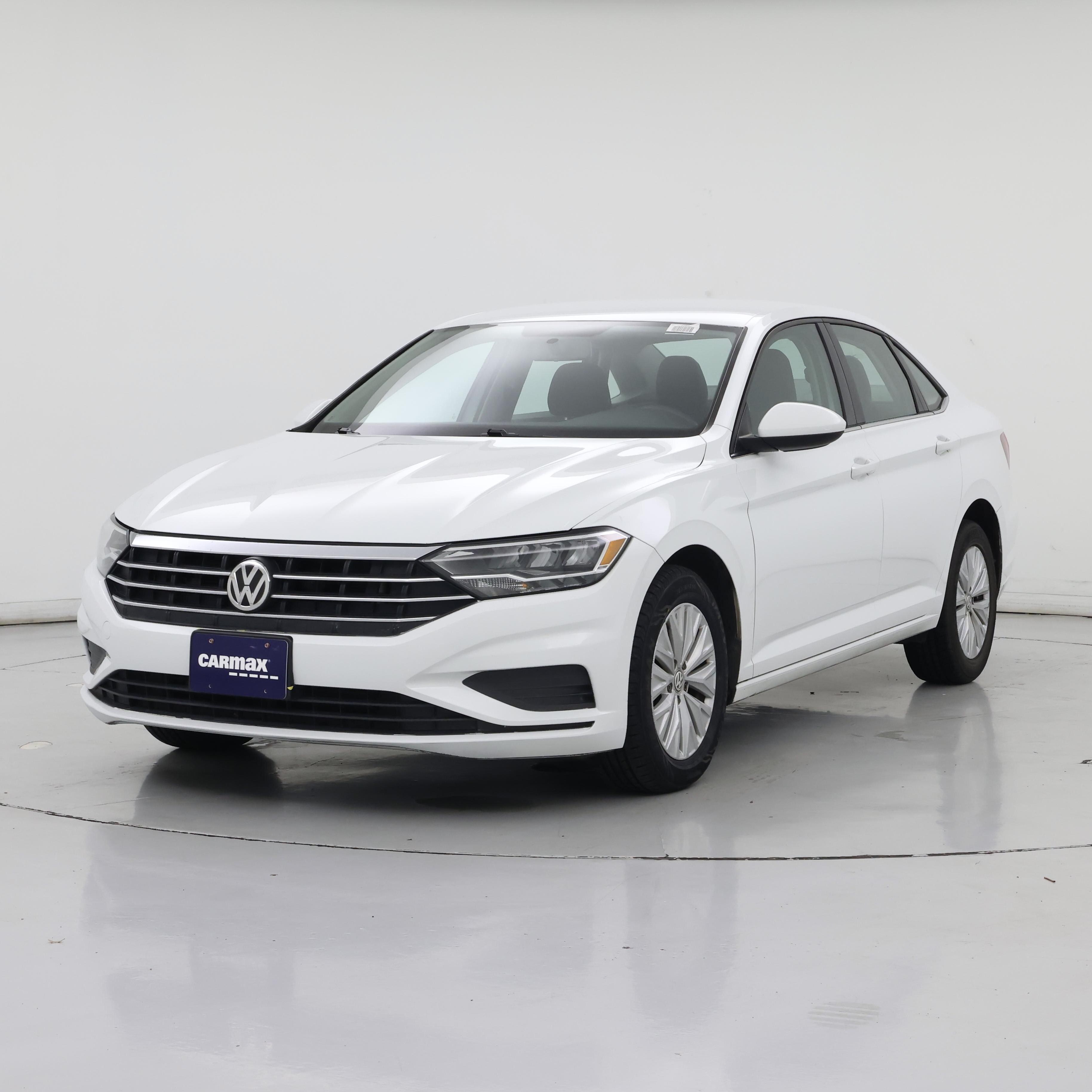 Thumbnail: 2019 Volkswagen Jetta - 4
