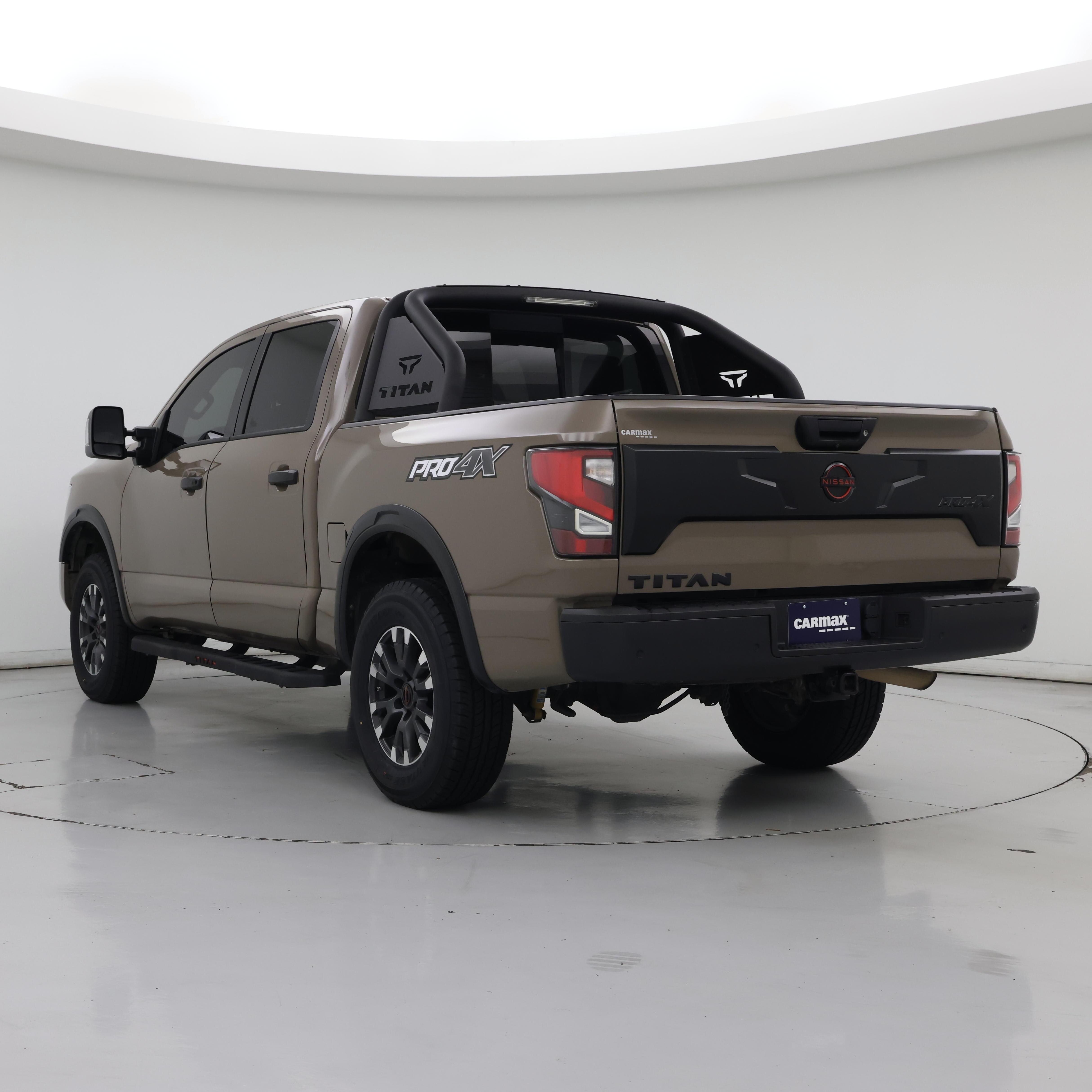 Thumbnail: 2023 Nissan Titan - 2