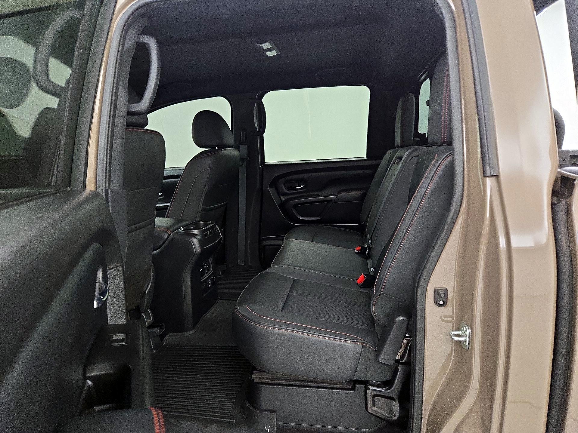 Thumbnail: 2023 Nissan Titan - 20