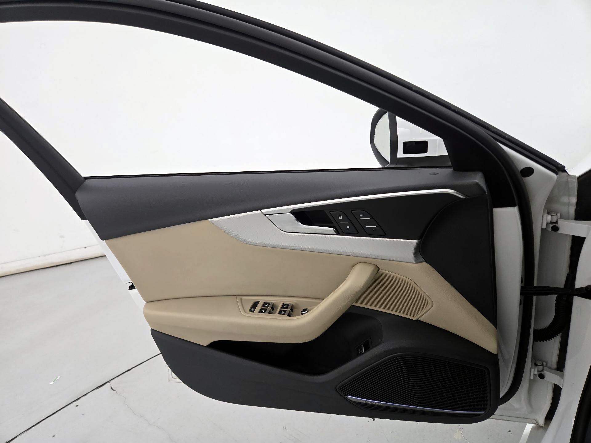 Thumbnail: 2018 Audi A4 - 12