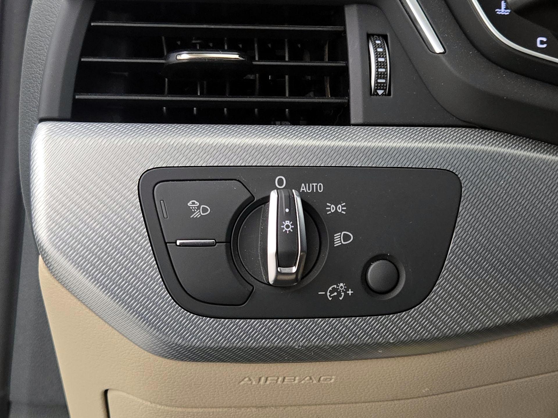 Thumbnail: 2018 Audi A4 - 13