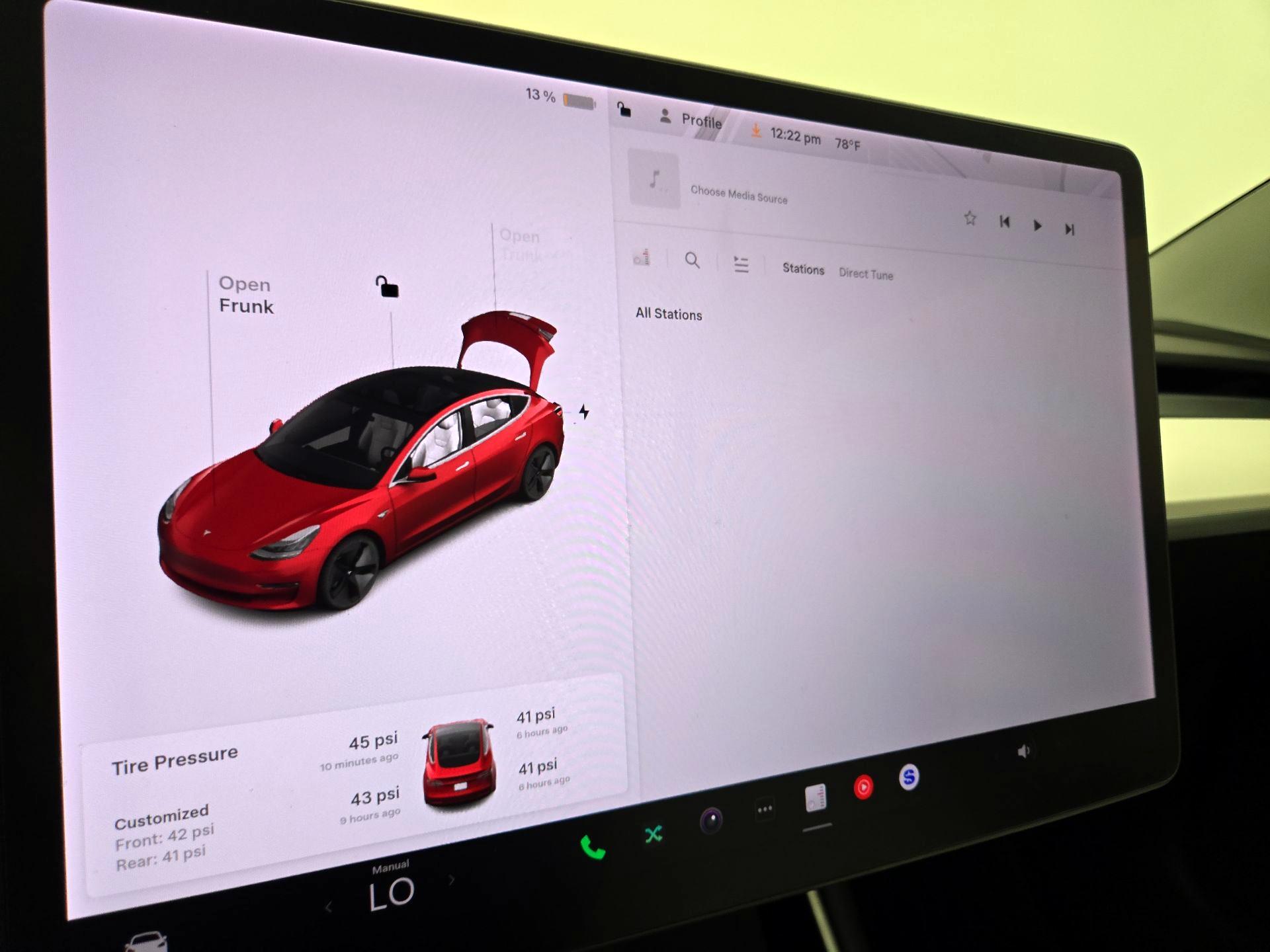 Thumbnail: 2020 Tesla Model 3 - 15