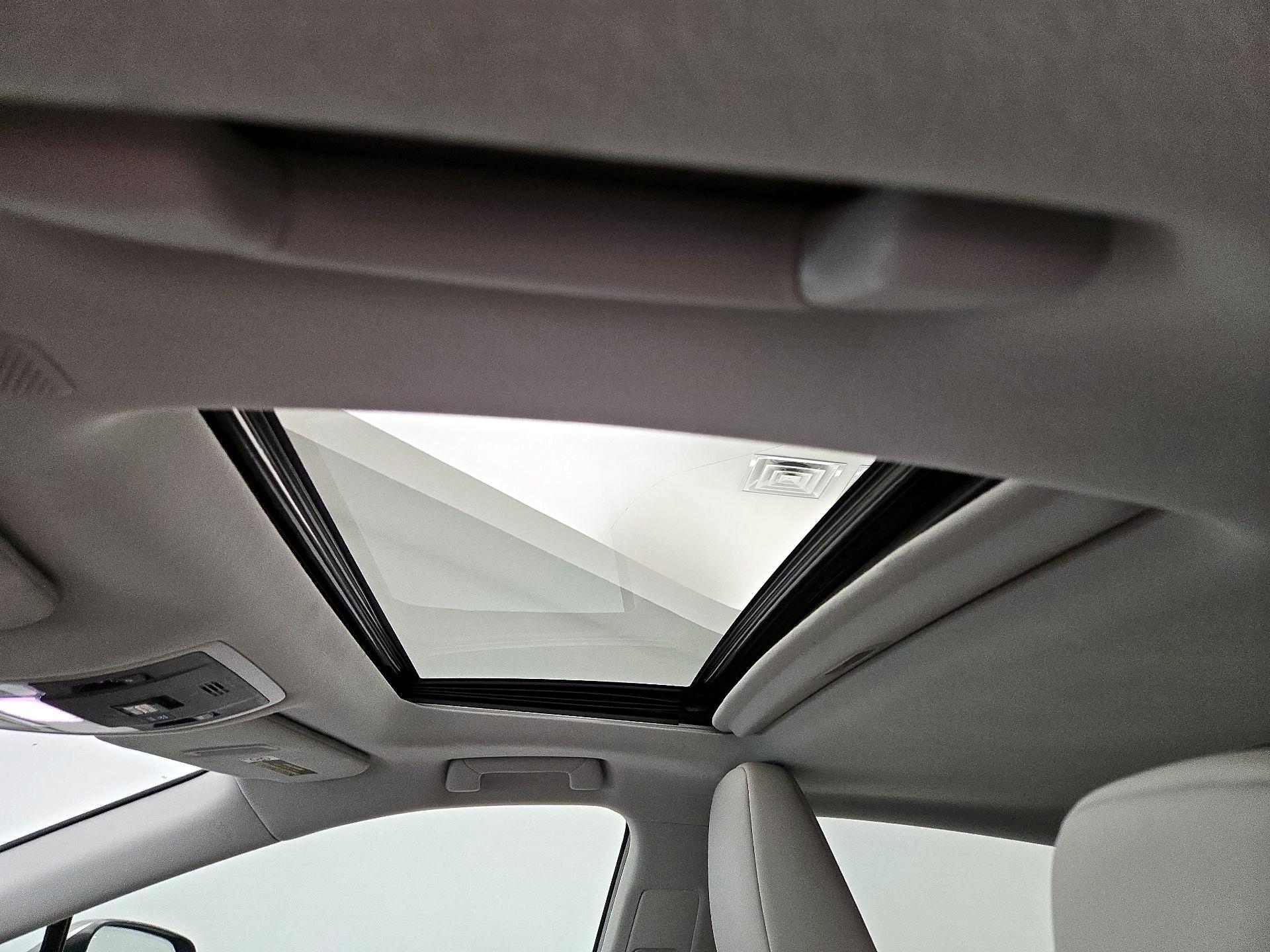 Thumbnail: 2022 Lexus RX - 19