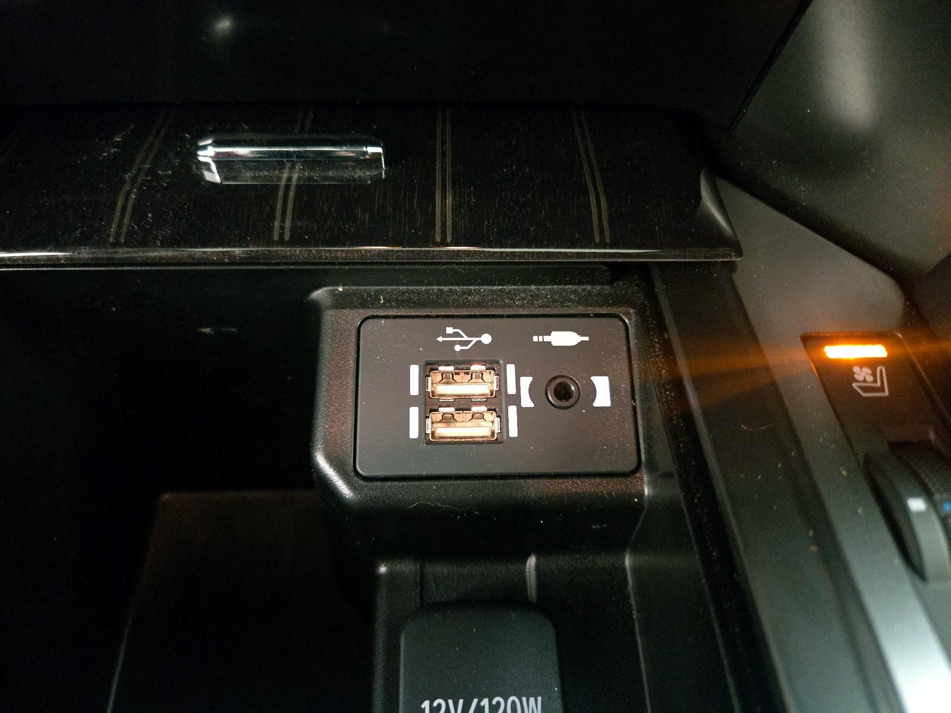 Thumbnail: 2023 Lexus GX - 19